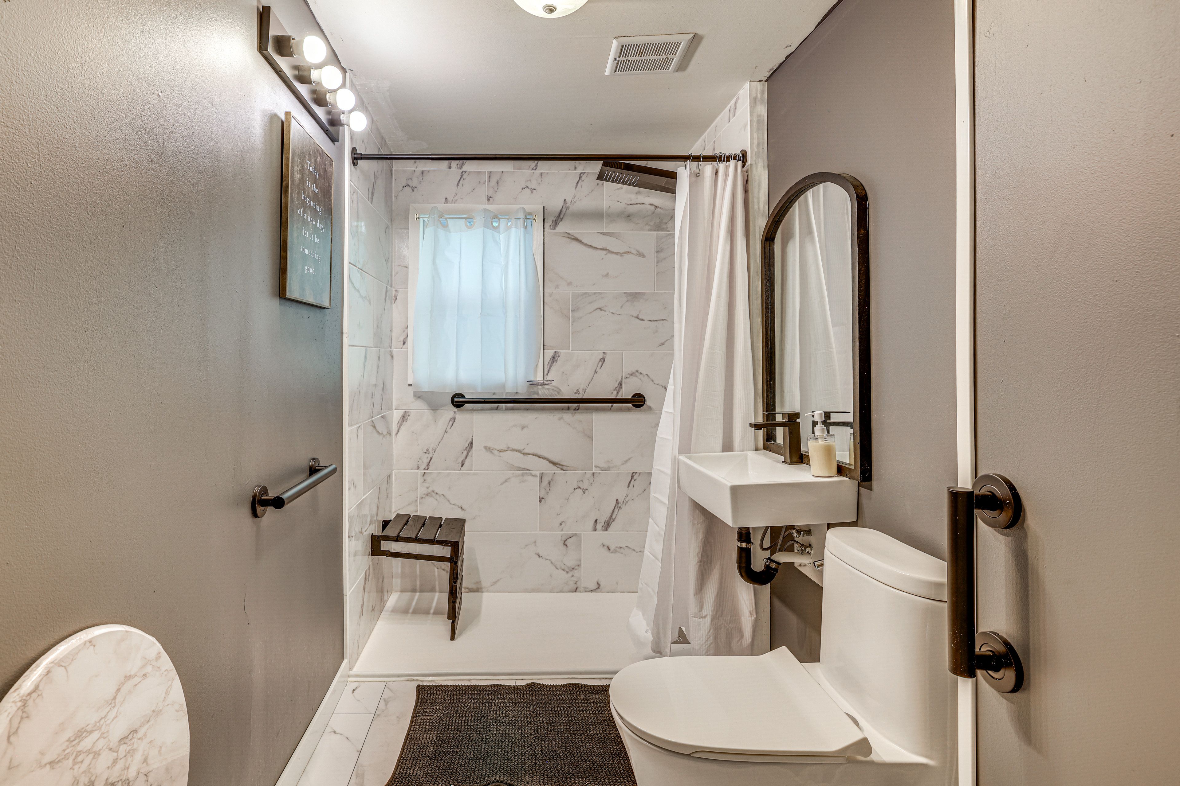 Full Bathroom | ADA Toilet | Roll-In Shower | Grab Rails | Towels Provided