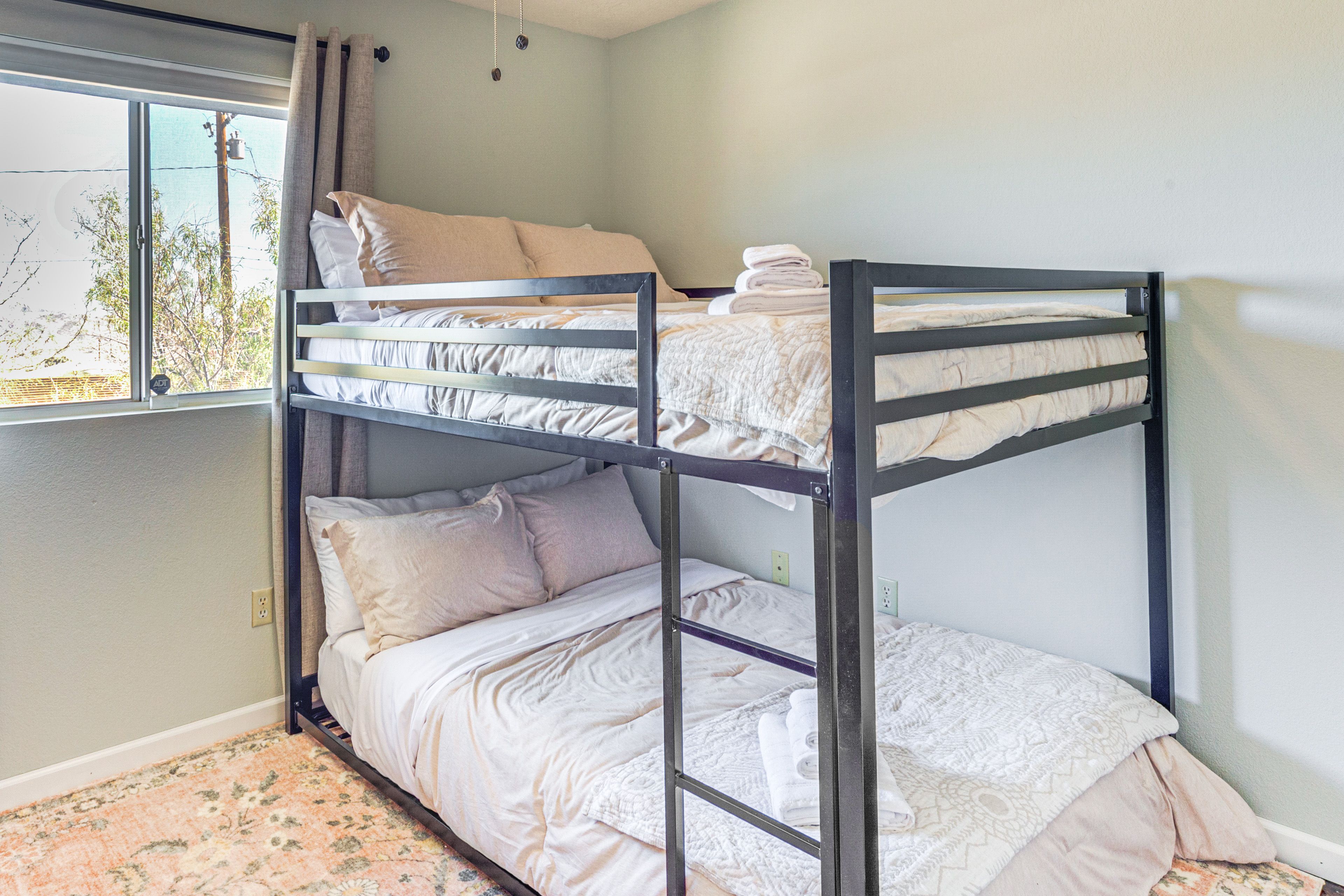 Bedroom 2 | Full Bunk Bed