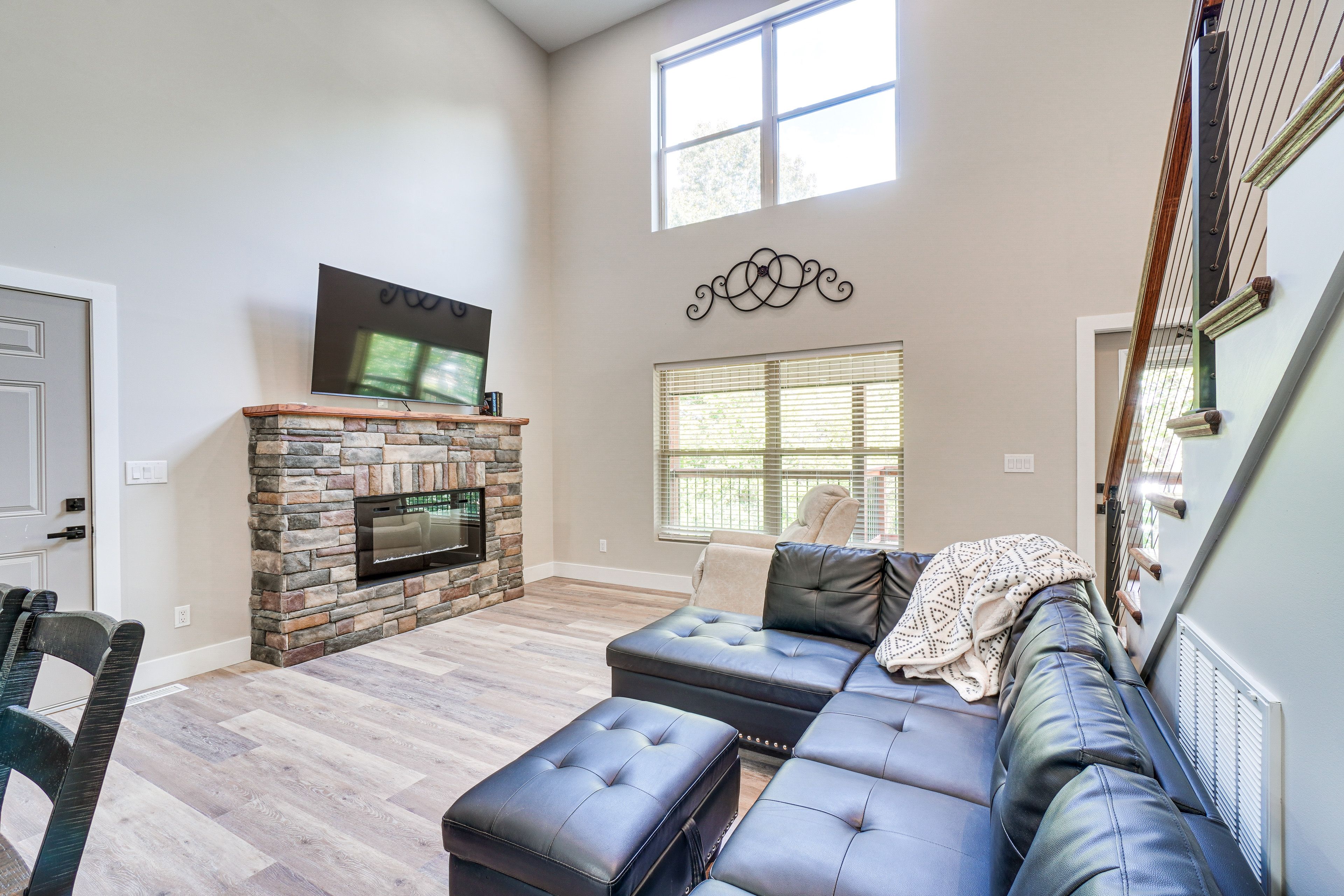 Living Room | 1st Floor | Electric Fireplace | Free WiFi | Central Heat & A/C