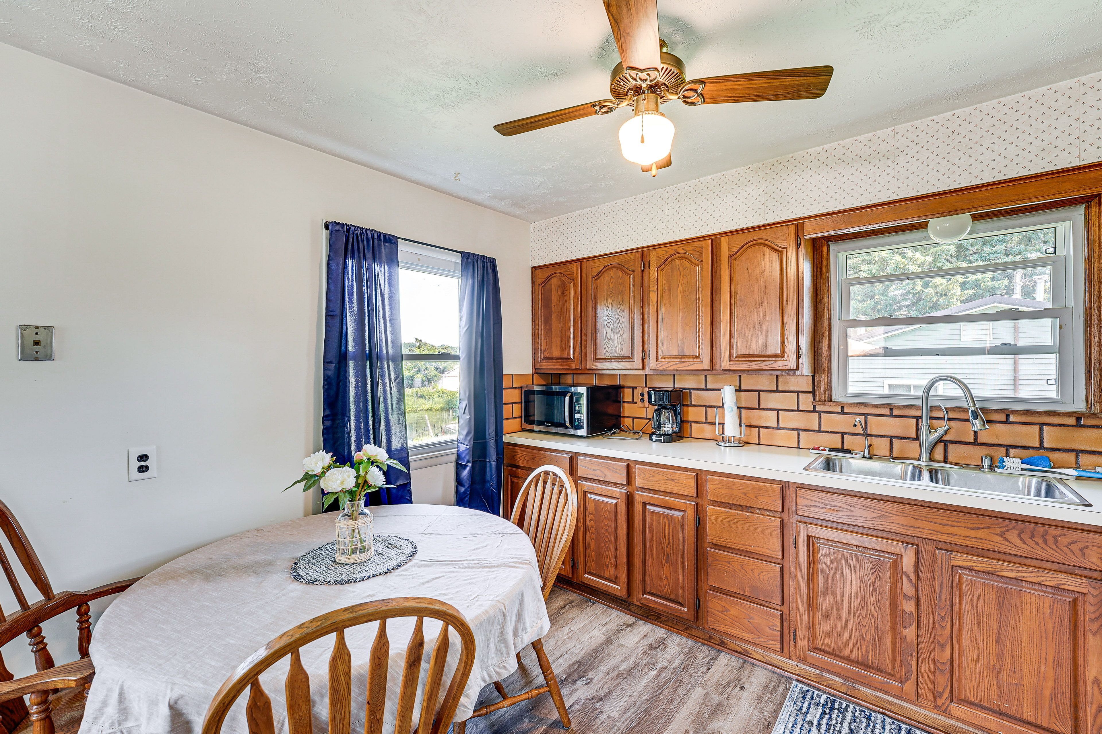 Kitchen | Cooking Basics | Stove/Oven | Drip Coffee Maker