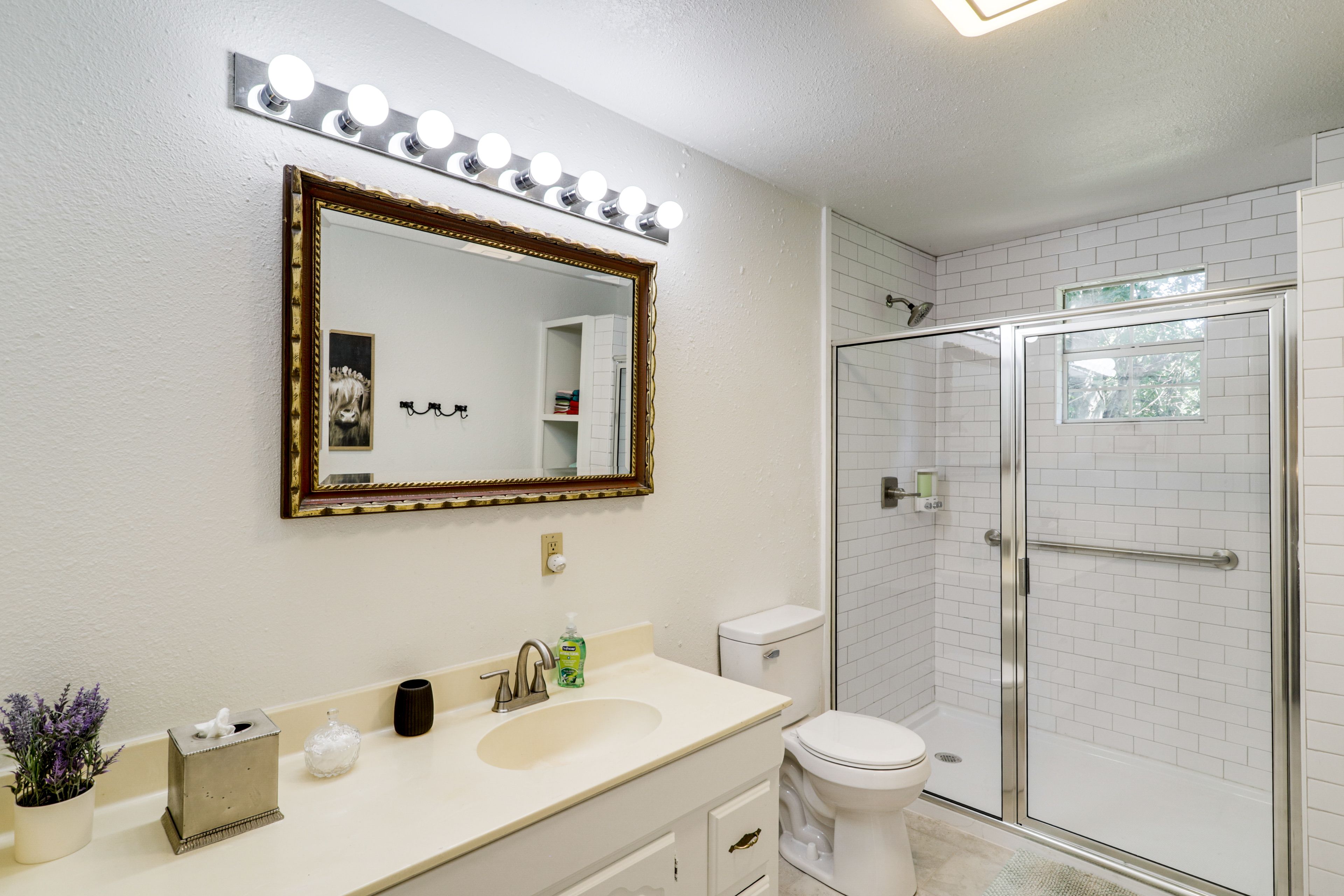 Bathroom | Towels Provided