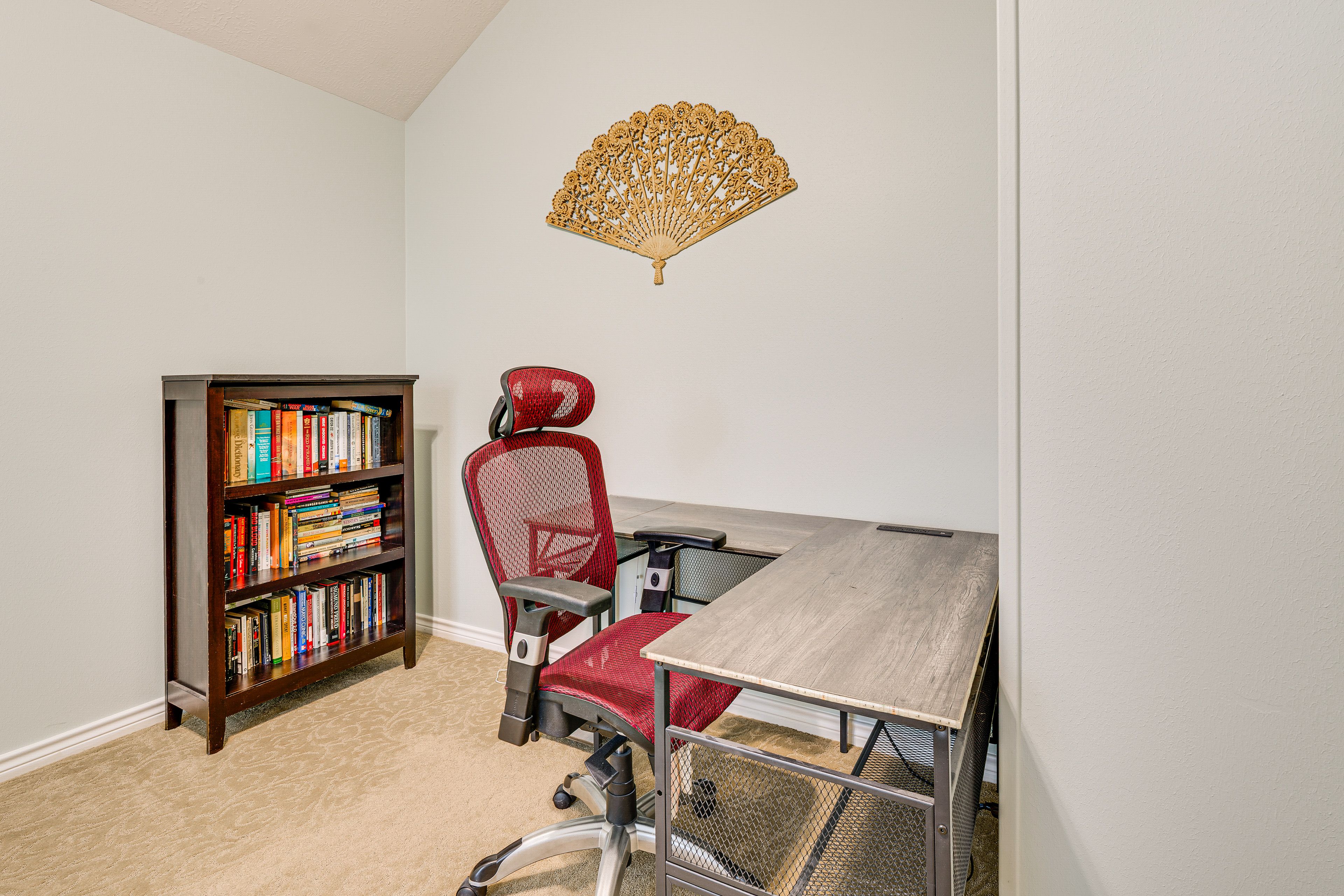 Office | Dedicated Workspace