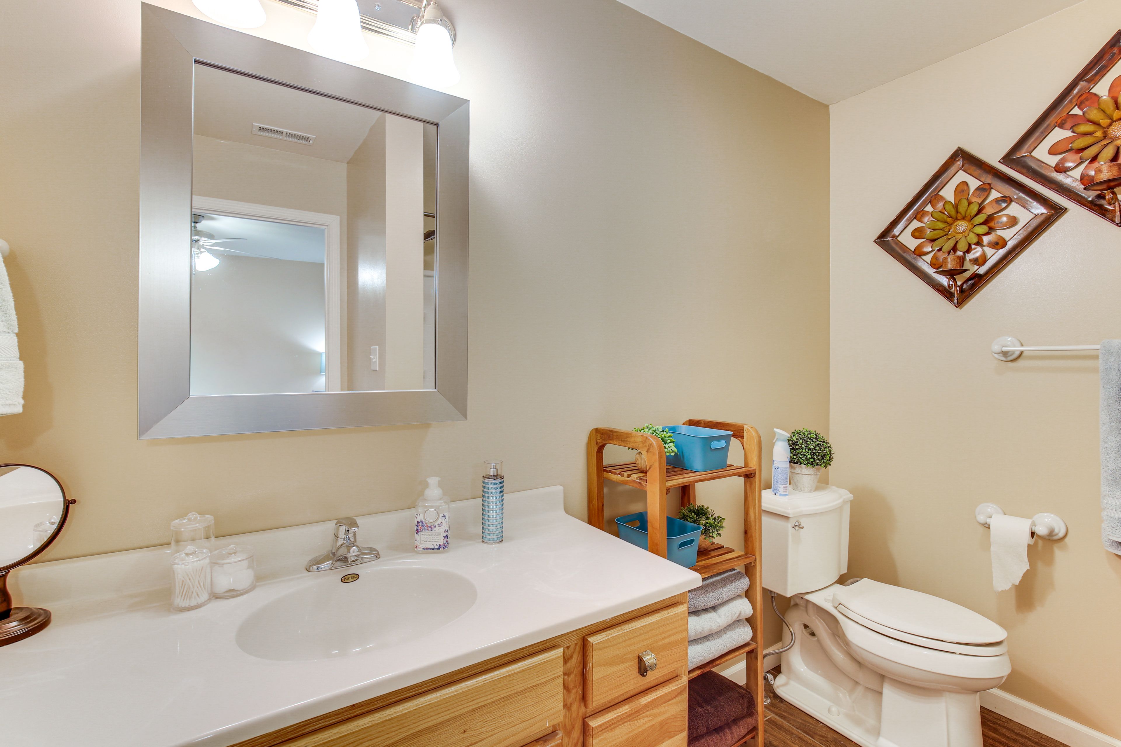 Bathroom | Towels Provided