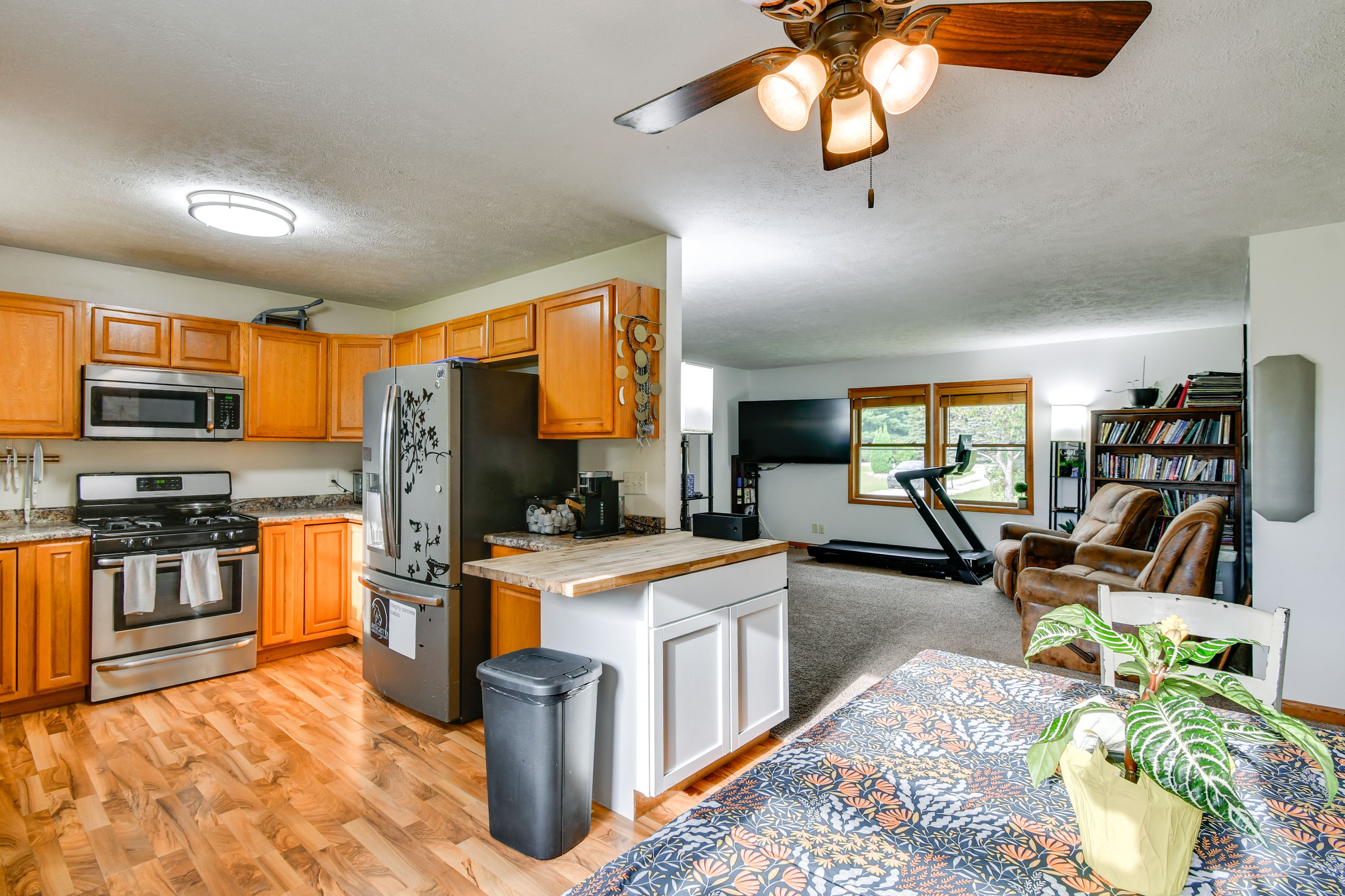 Kitchen | Dishwasher | Keurig Coffee Maker