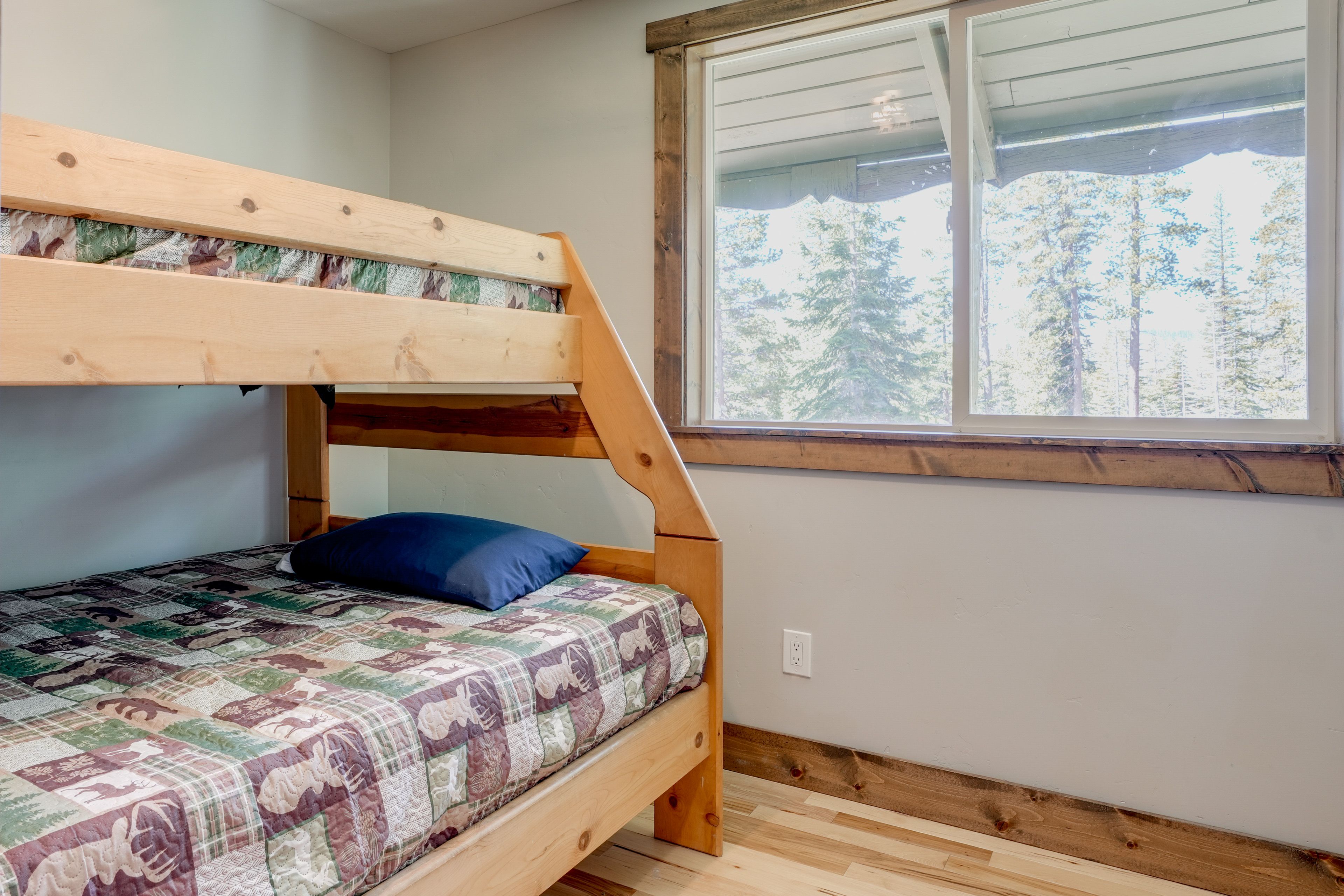 Bedroom 4 | Twin/Full Bunk Bed | 3rd Floor