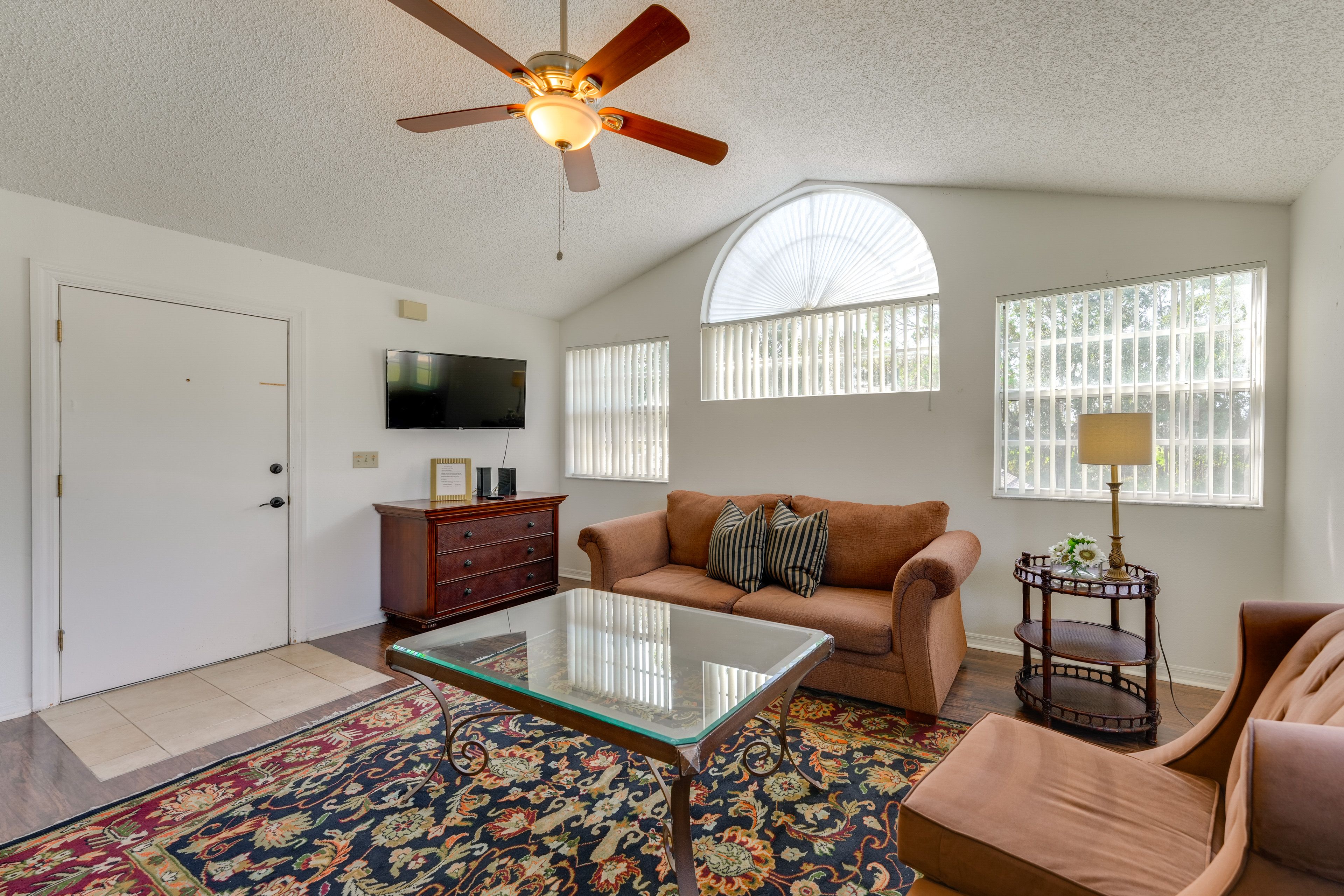 Kissimmee Vacation Rental | 2BR | 2BA | Stairs Required | 966 Sq Ft
