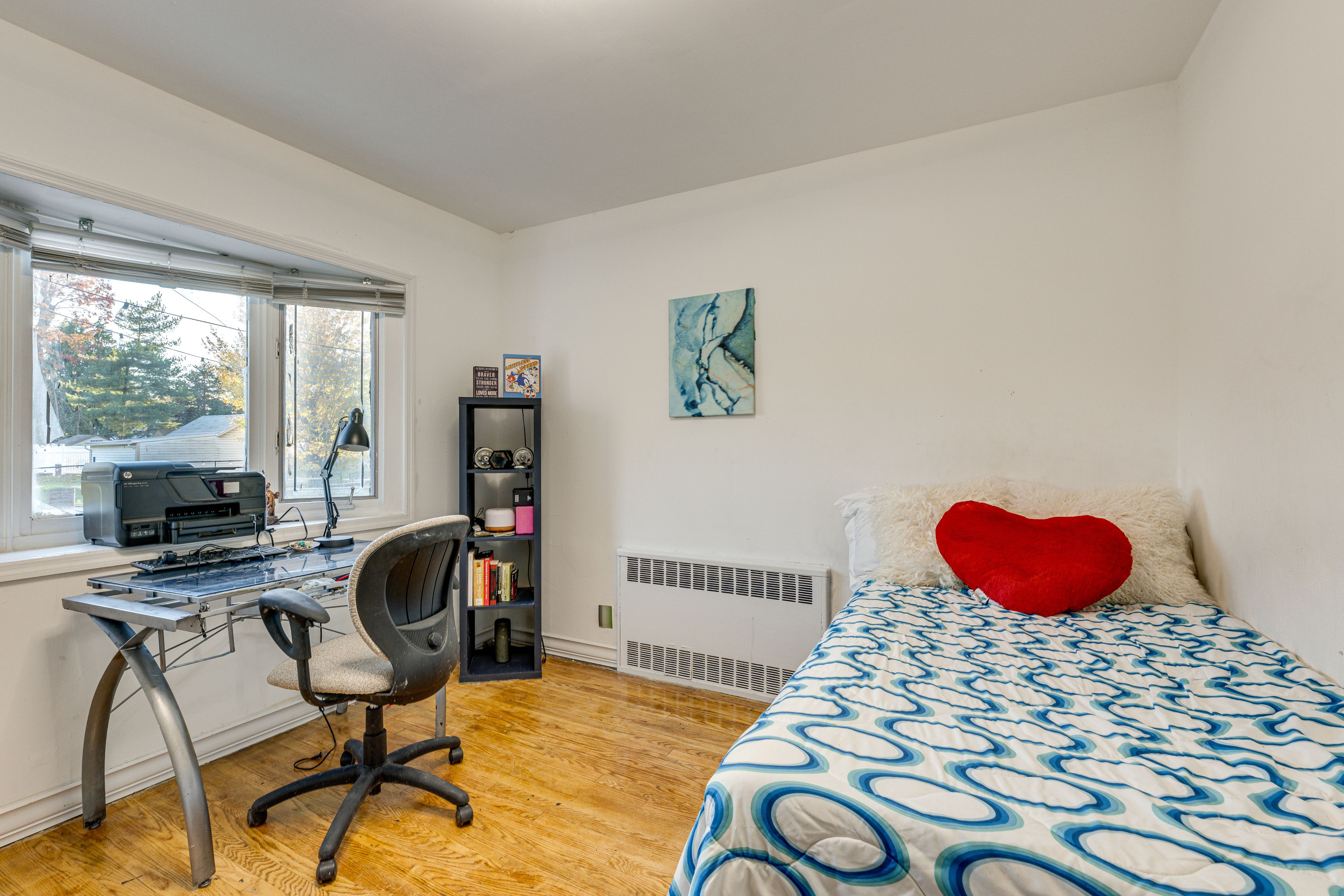 Bedroom 3 | Twin Bed | Designated Workspace