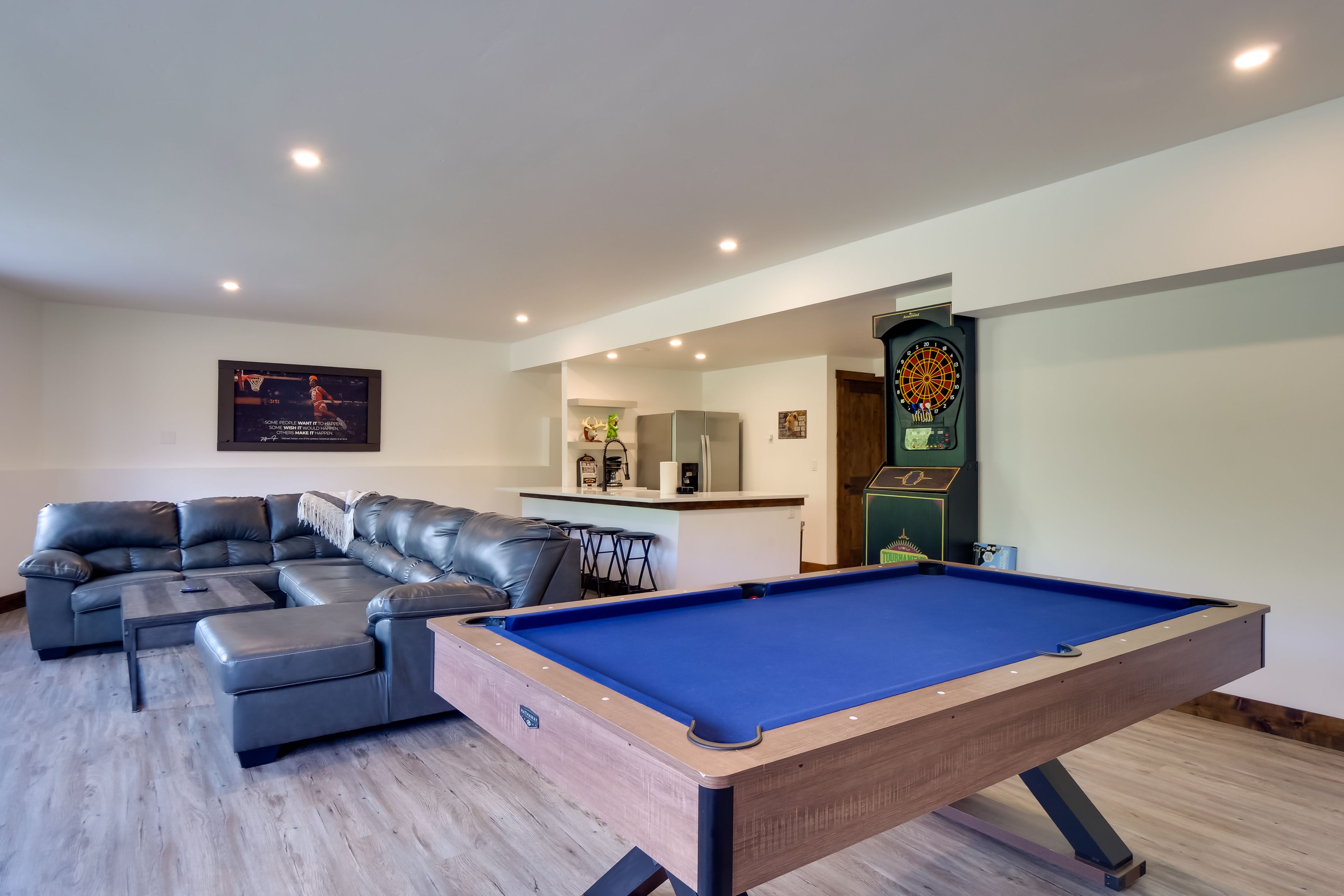 Rec Room | Wet Bar | Pool Table