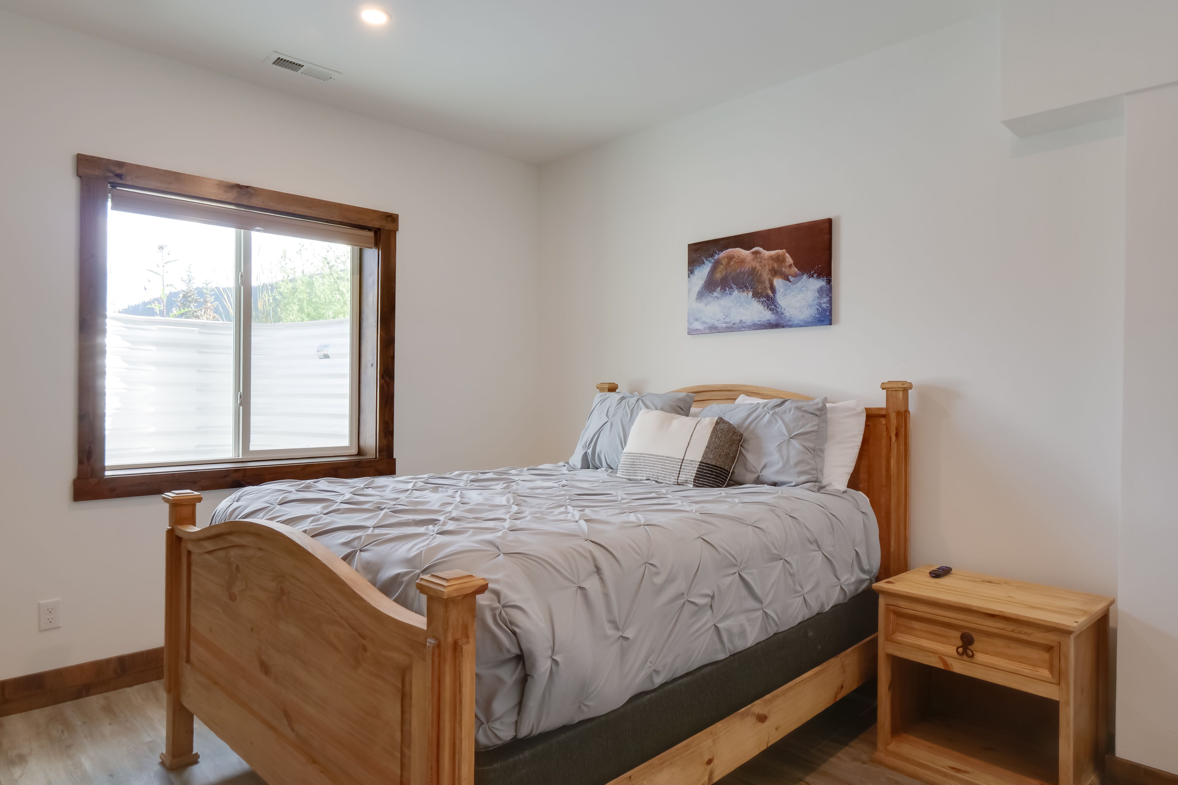 Bedroom 4 | Queen Bed | Basement Level