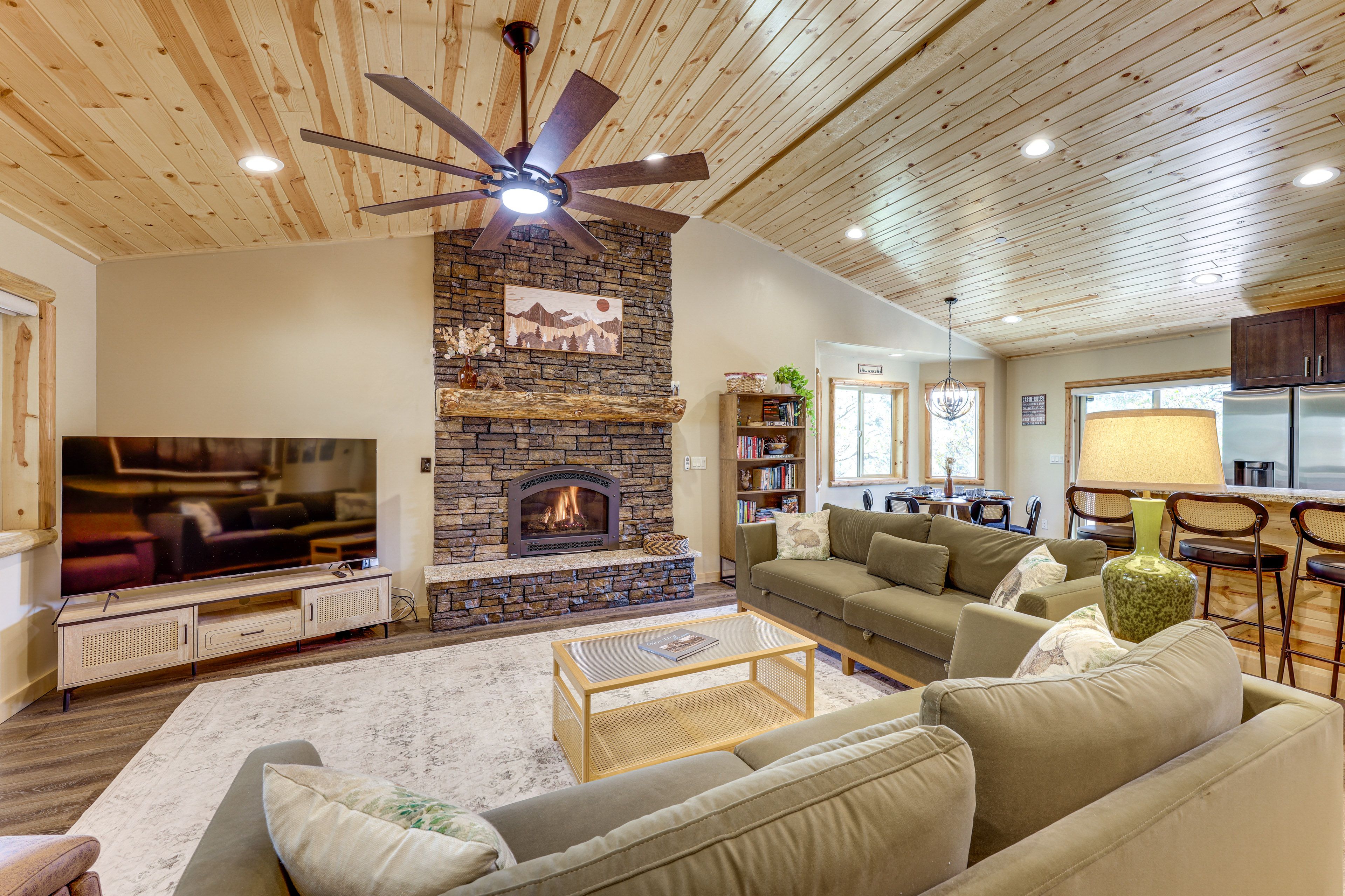 Big Bear Vacation Rental | 3BR | 2BA | 1,846 Sq Ft | 4 Steps to Enter