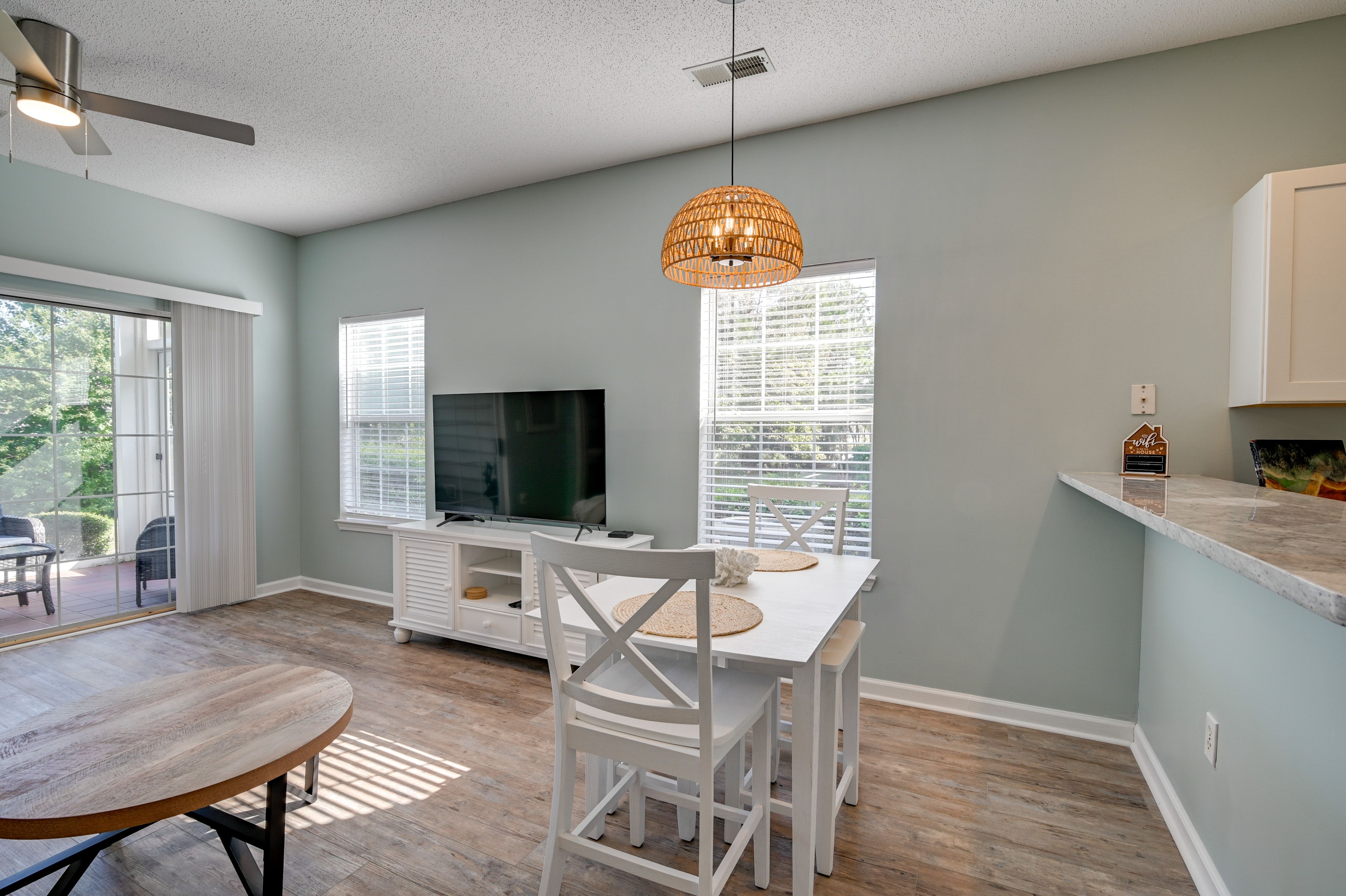 Living Room & Dining Area