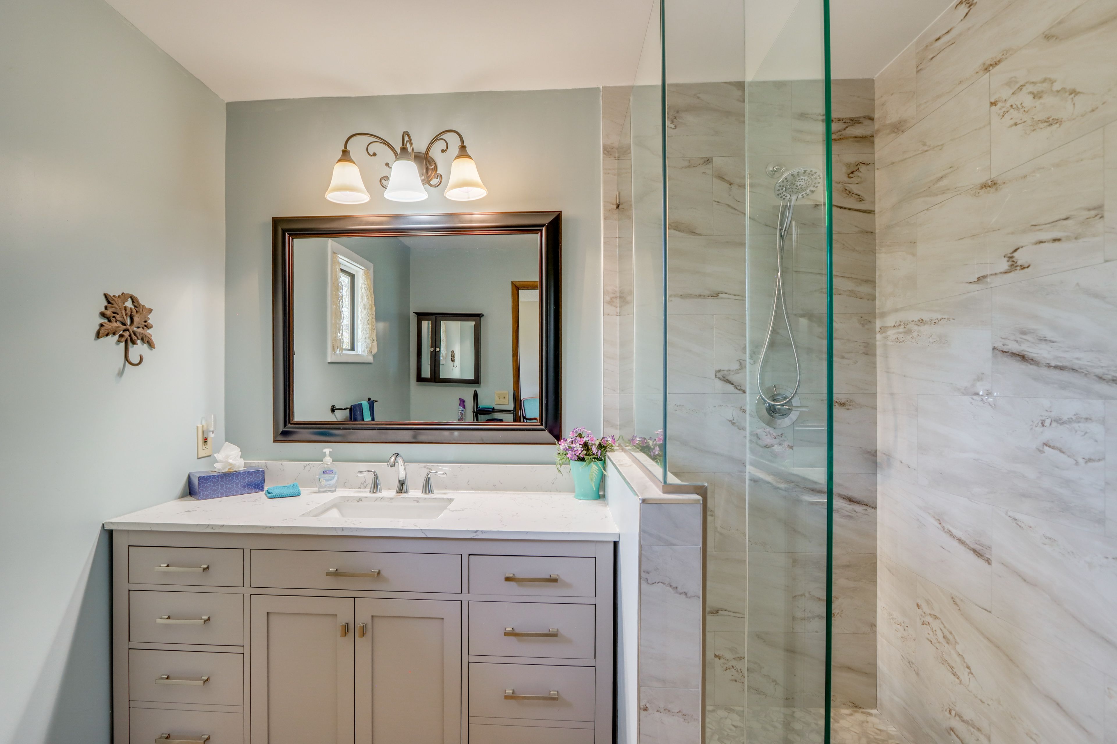 Full Bathroom | Main Level