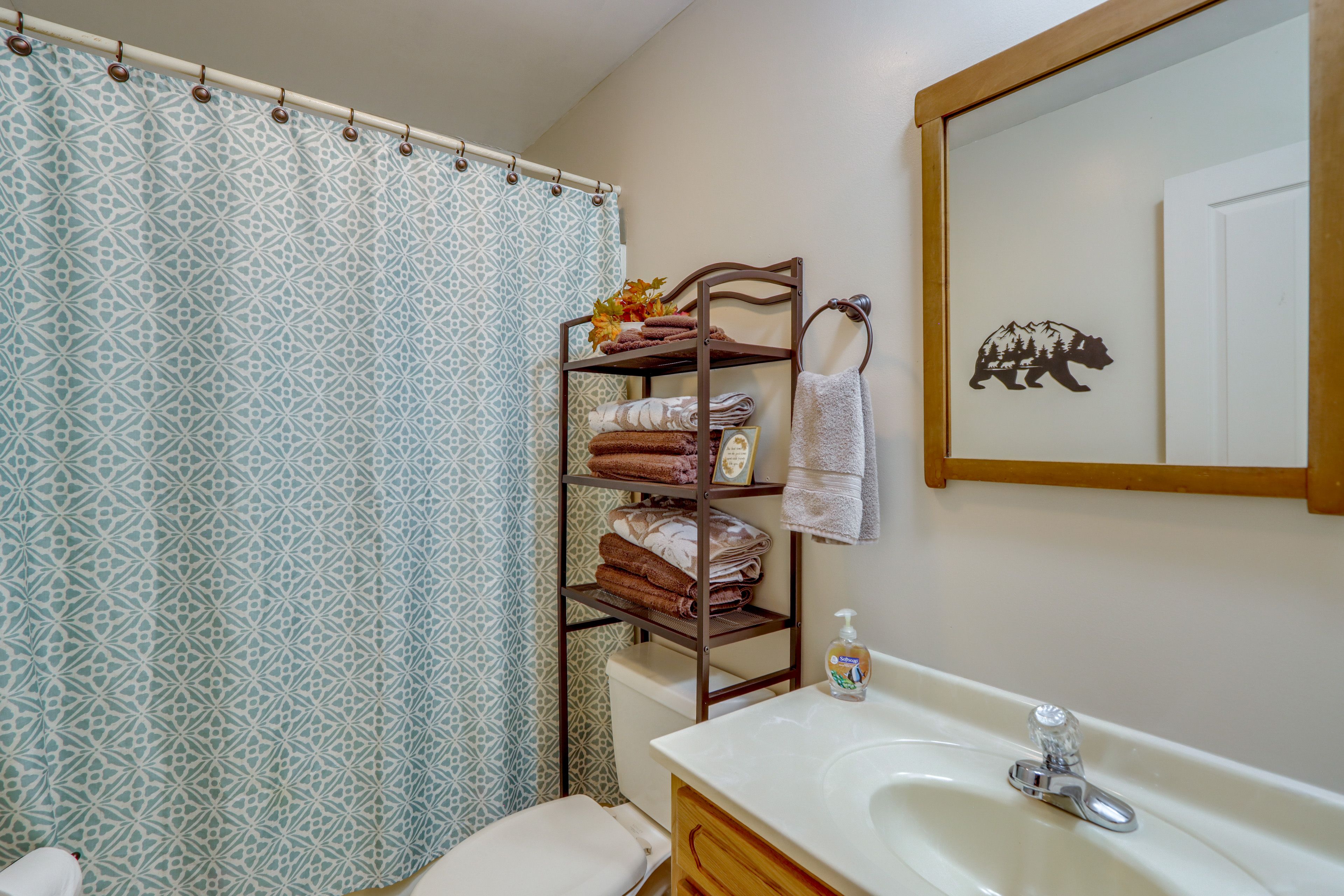 Full Bathroom | Lower Level