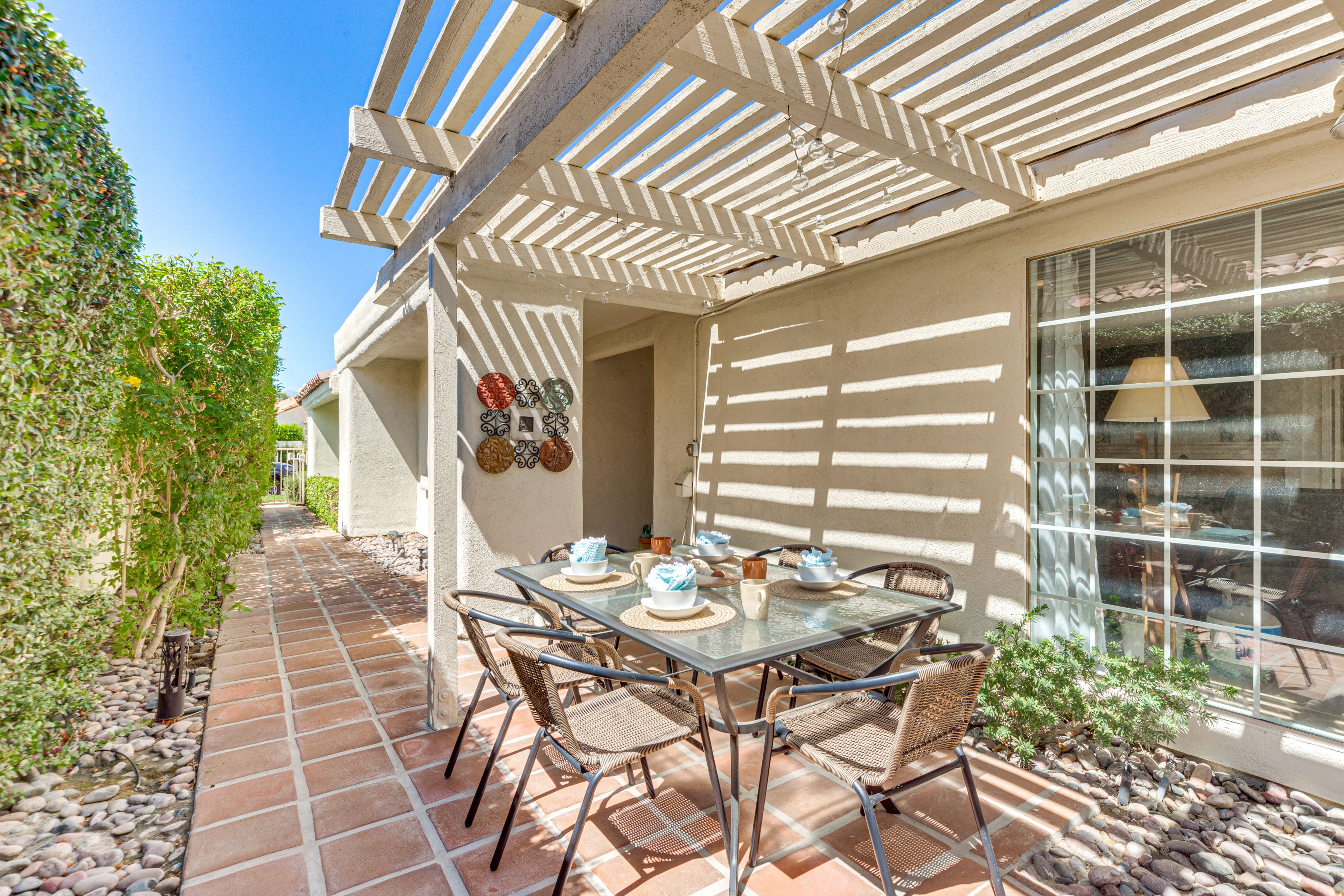 Outdoor Dining Area