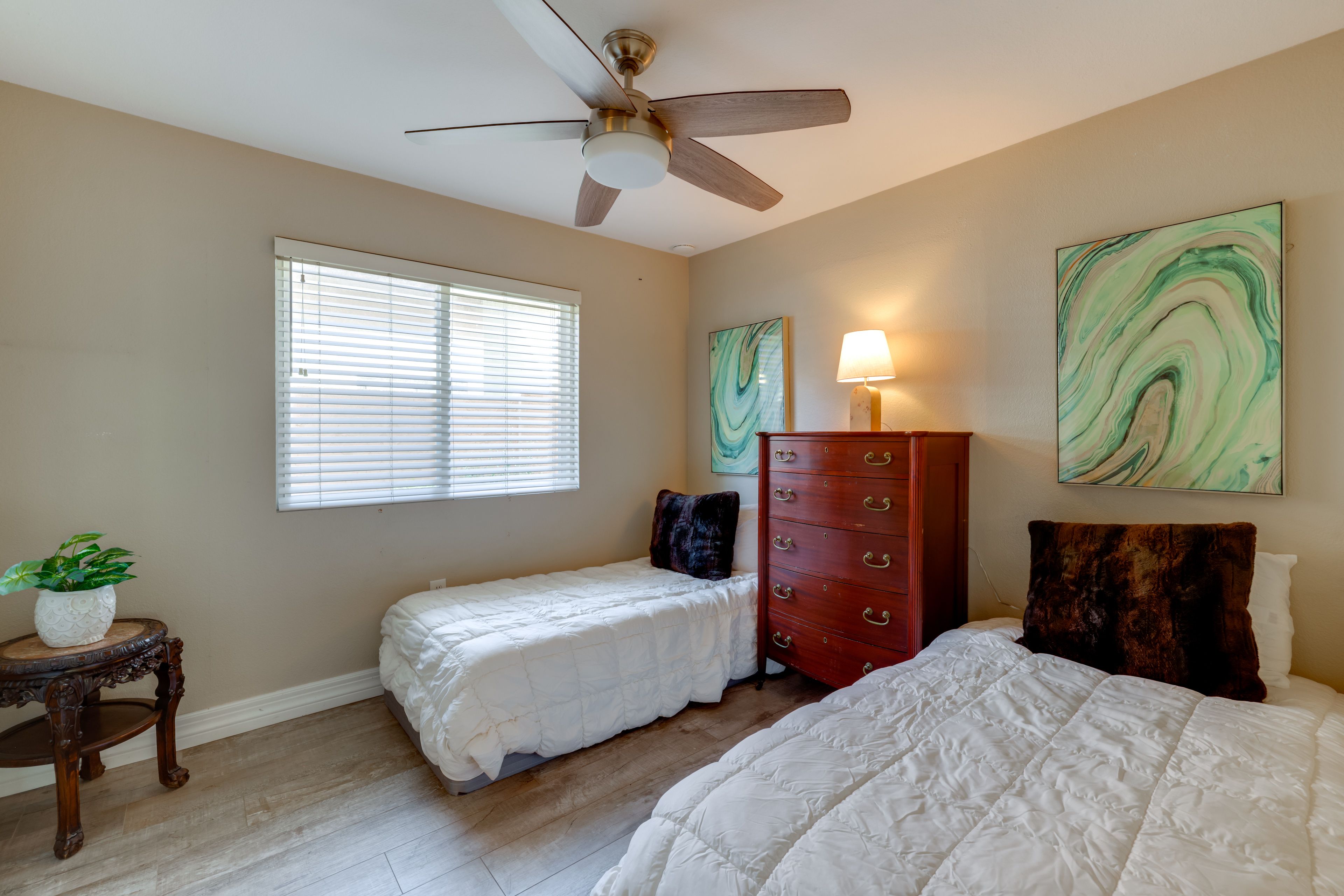 Bedroom 1 | 2 Twin Beds | Linens Provided | 1st Floor
