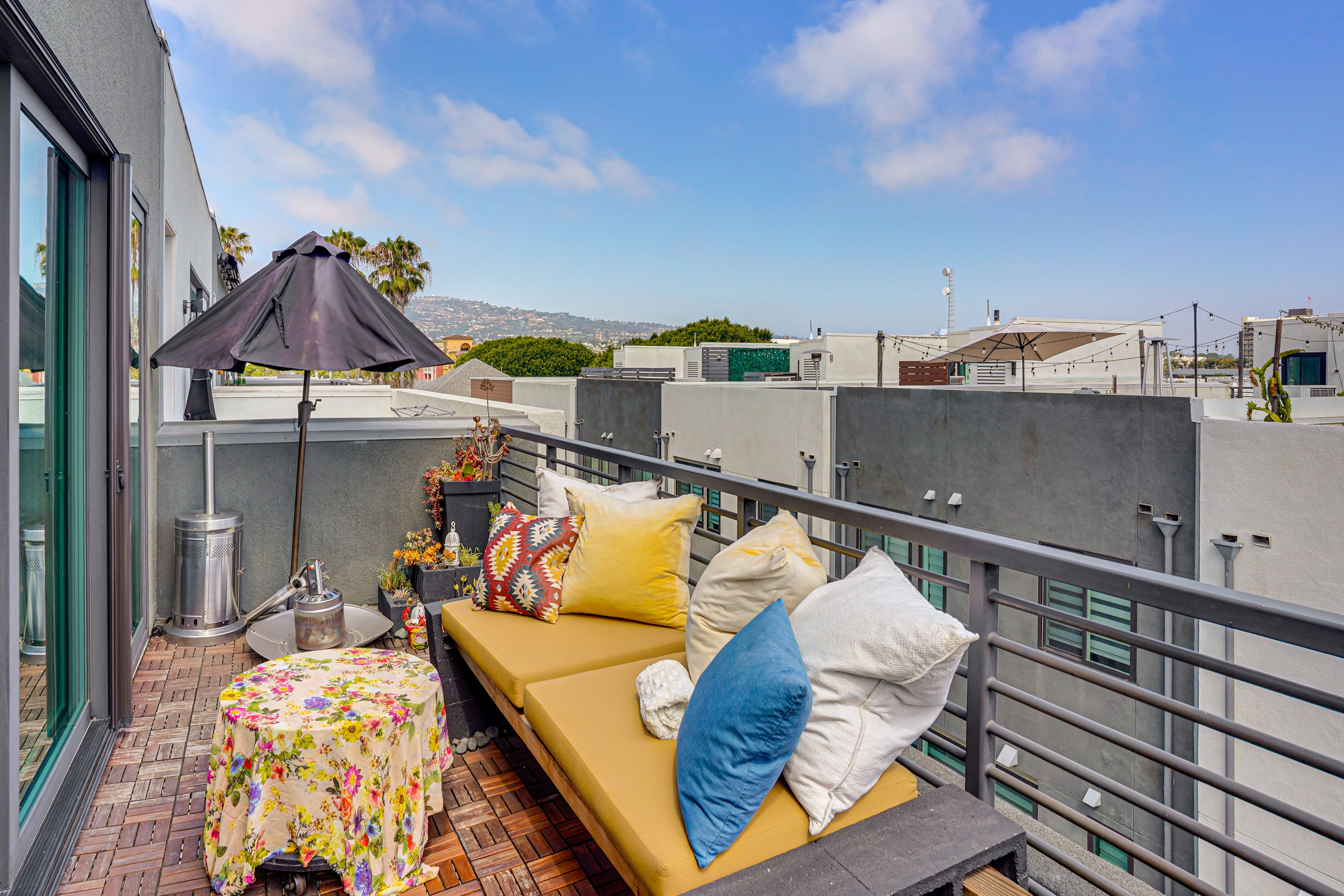 Private Balcony | Outdoor Seating