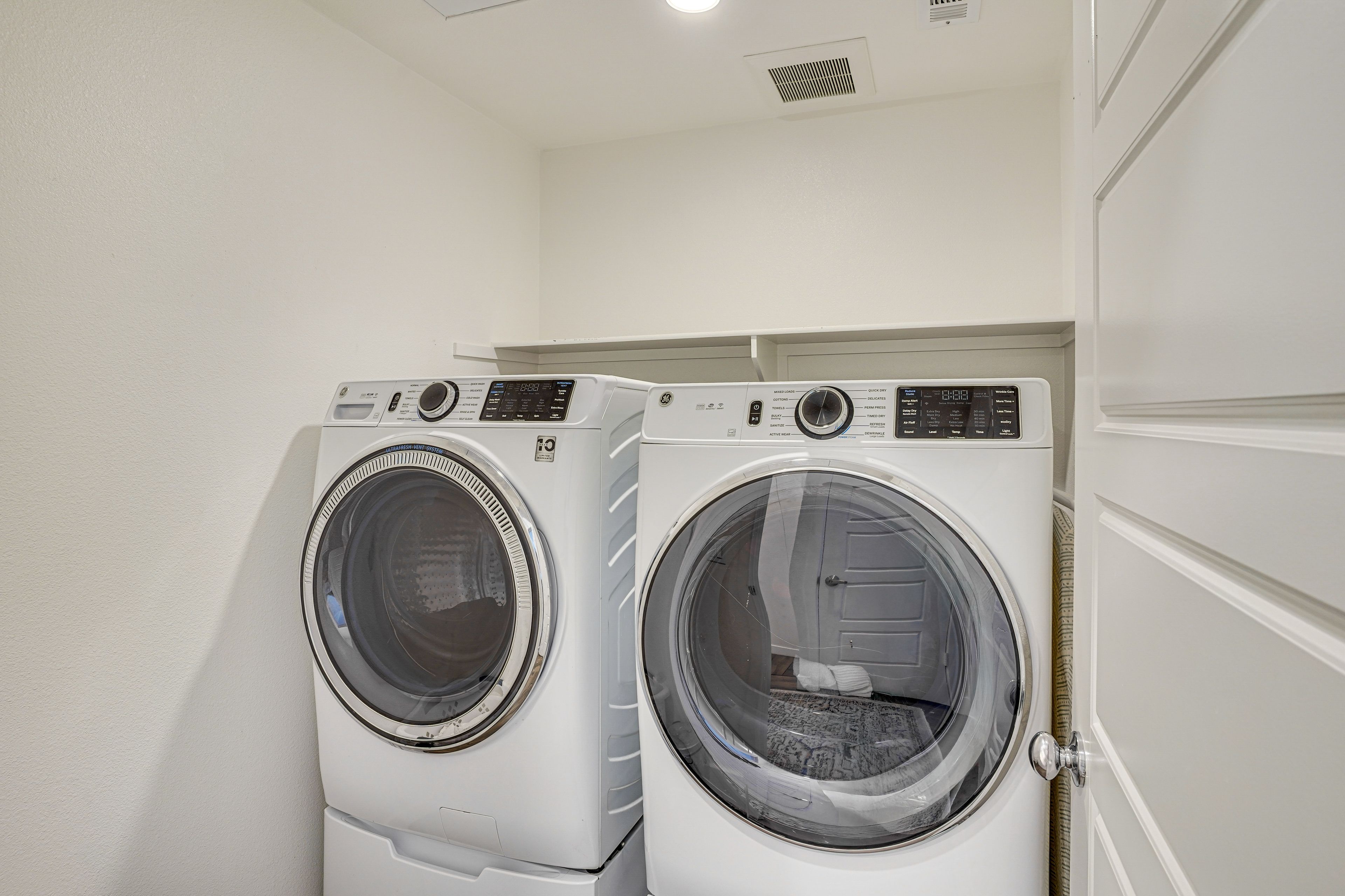 Laundry Room | Basement Level