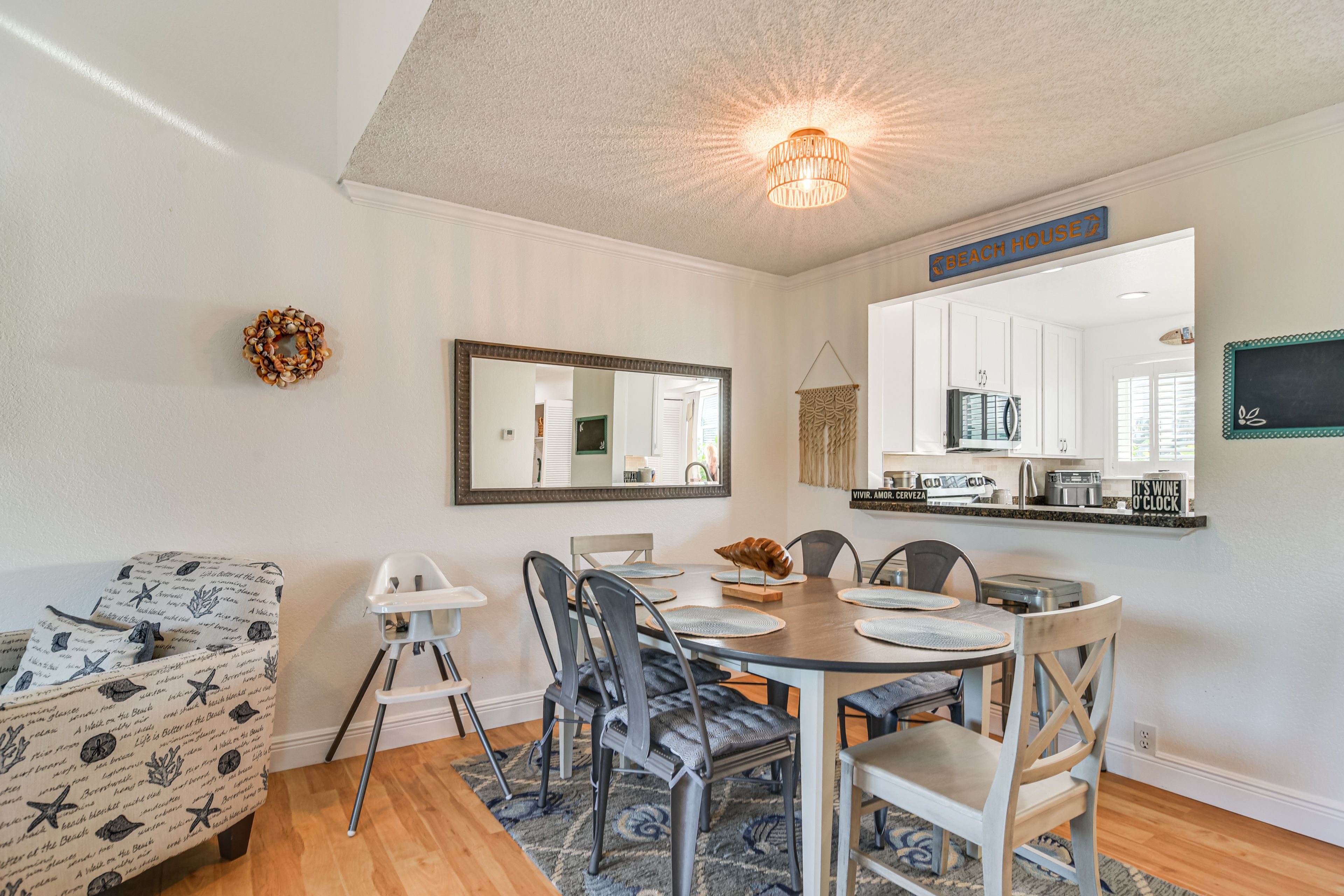 Dining Area | Dishware & Flatware | High Chair