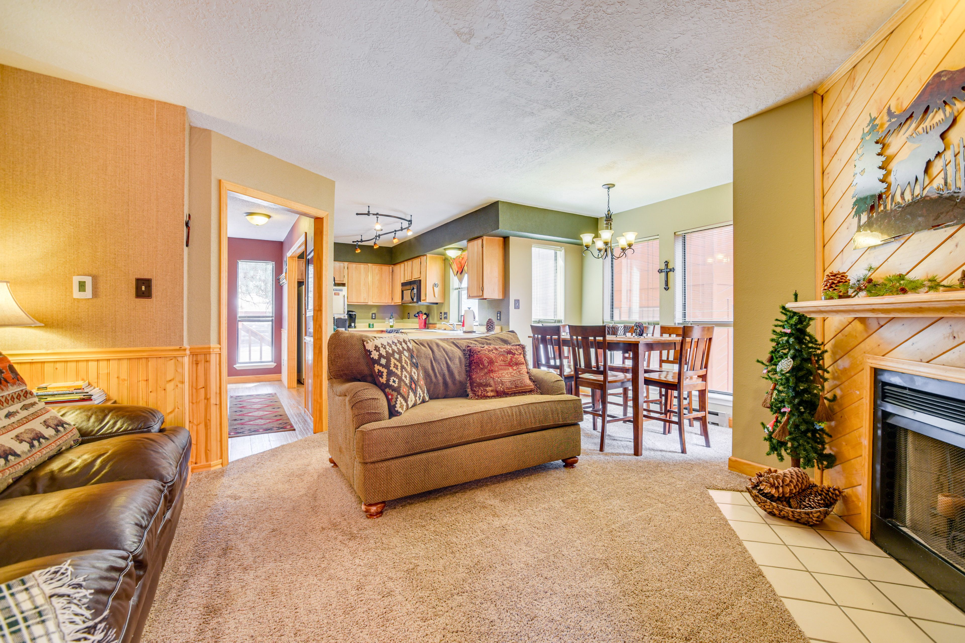 Angel Fire Vacation Rental | 3BR | 2.5BA | 1,066 Sq Ft