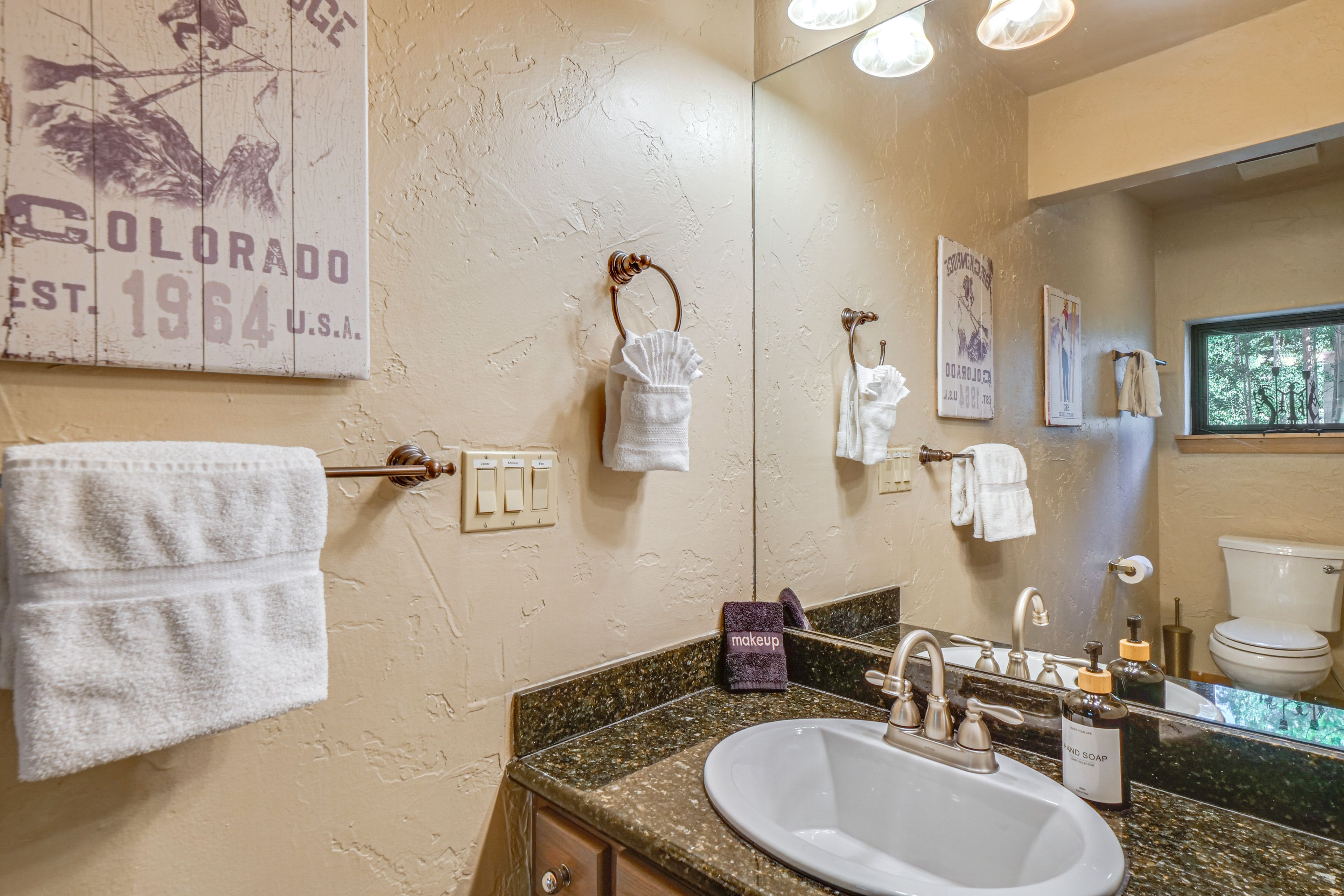 Bathroom | Shower | Upper Level