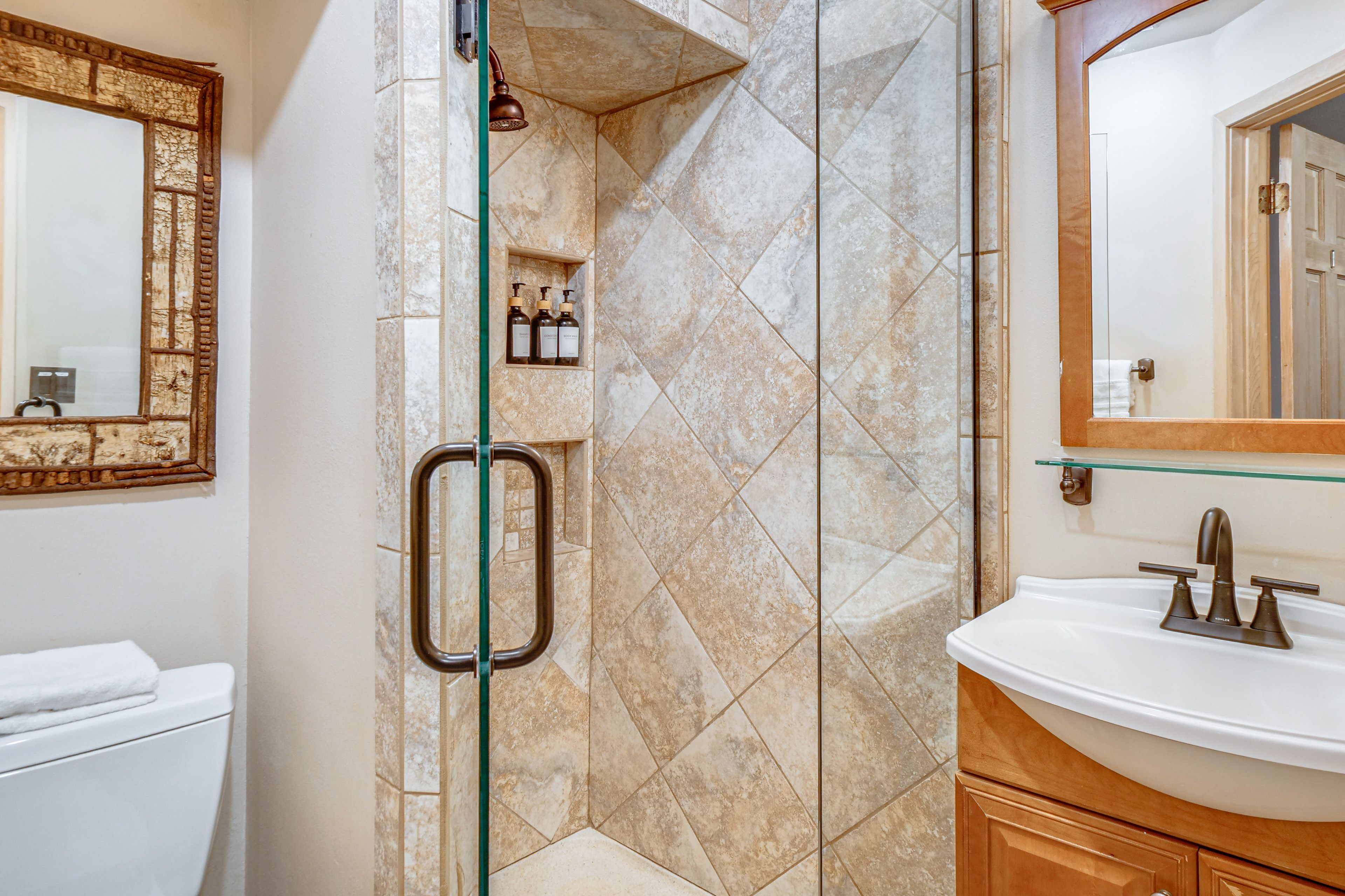 Bathroom | Towels Provided | Lower Level