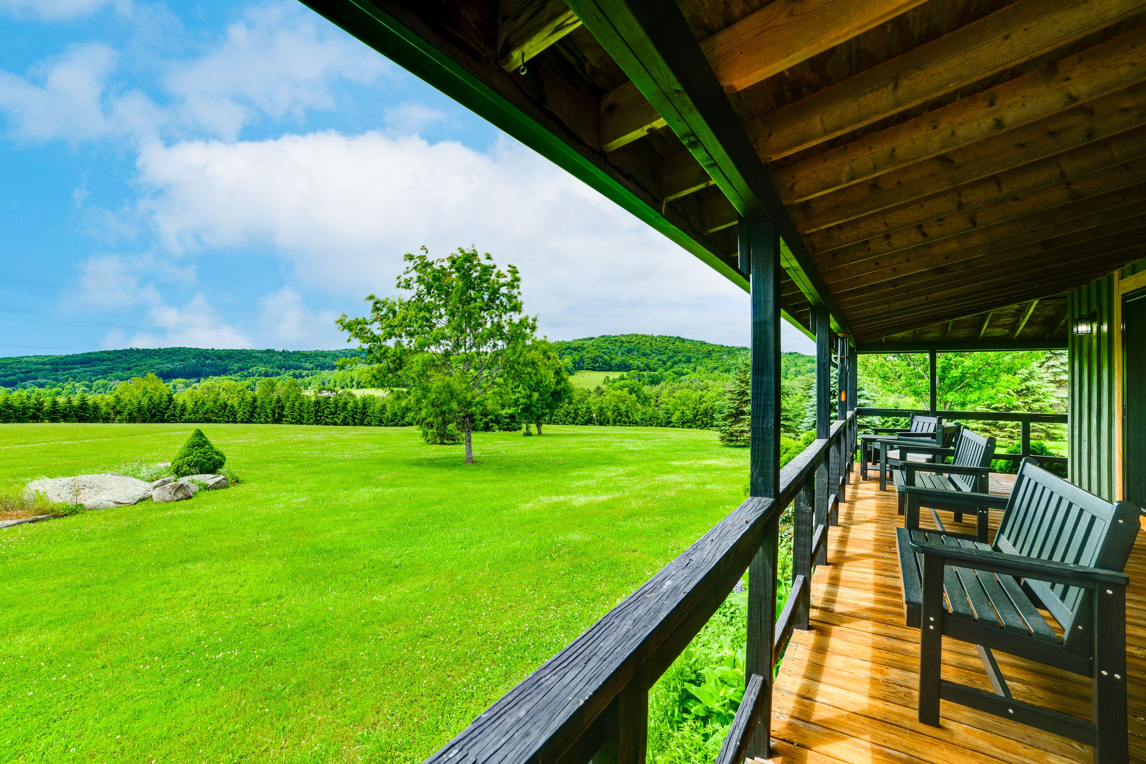 South Kortright Vacation Rental | 3BR | 3BA | Steps Required | 2,000 Sq Ft