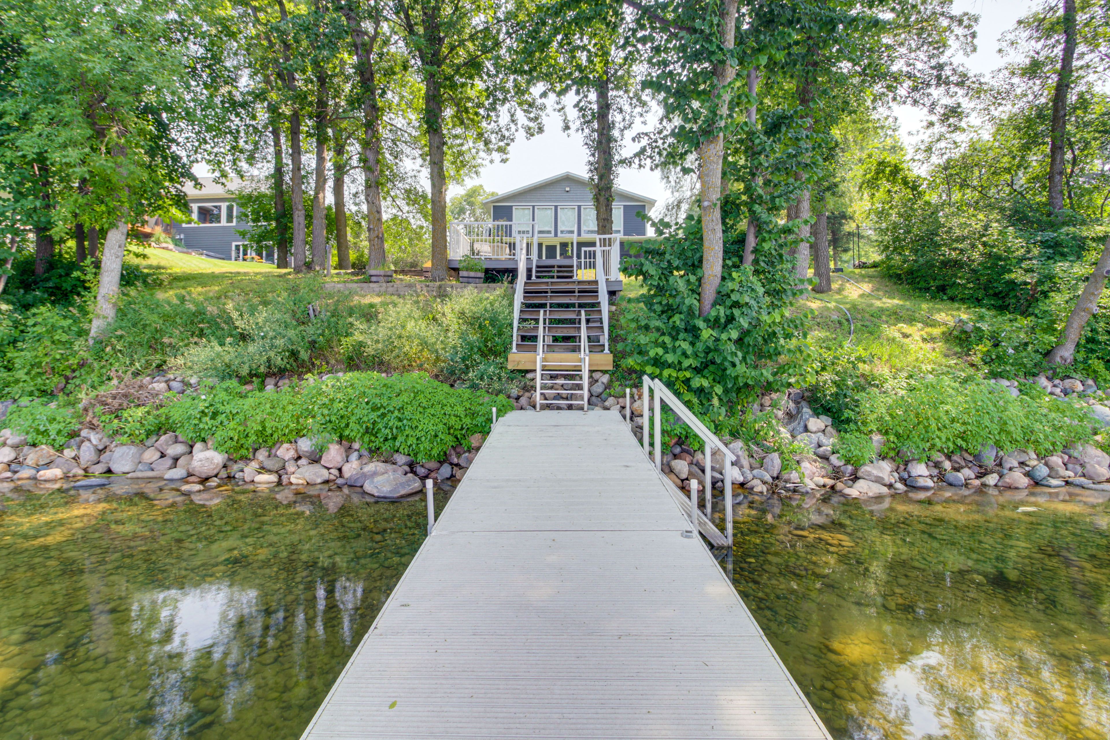 Vergas Vacation Rental | 5BR | 4BA | 5,000 Sq Ft | Step-Free Access