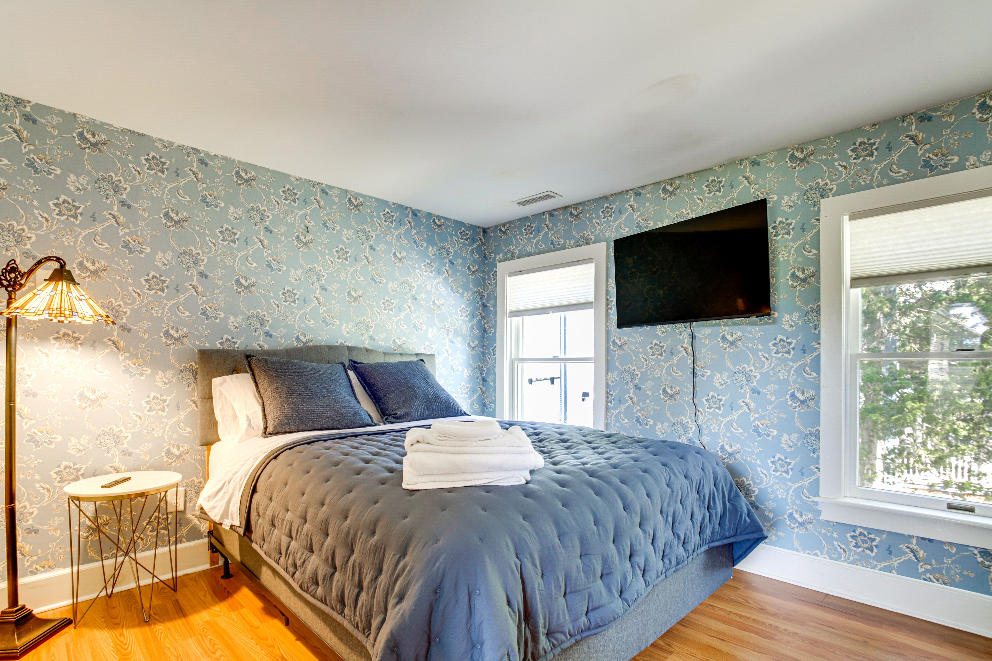 Bedroom 3 | 2nd Floor | Queen Bed