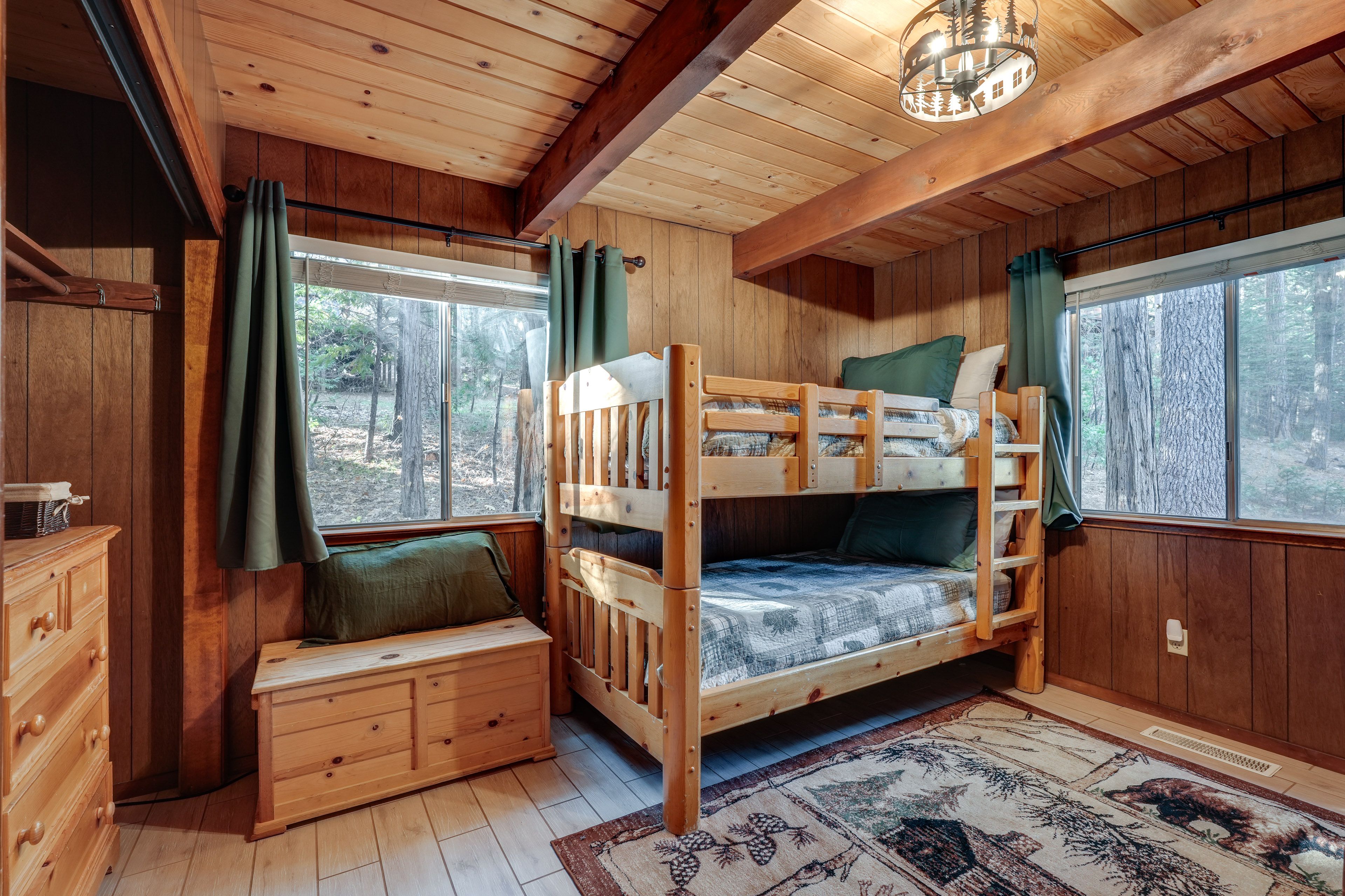 Bedroom 3 | Twin Bunk Bed | Twin Bed | 1st Floor