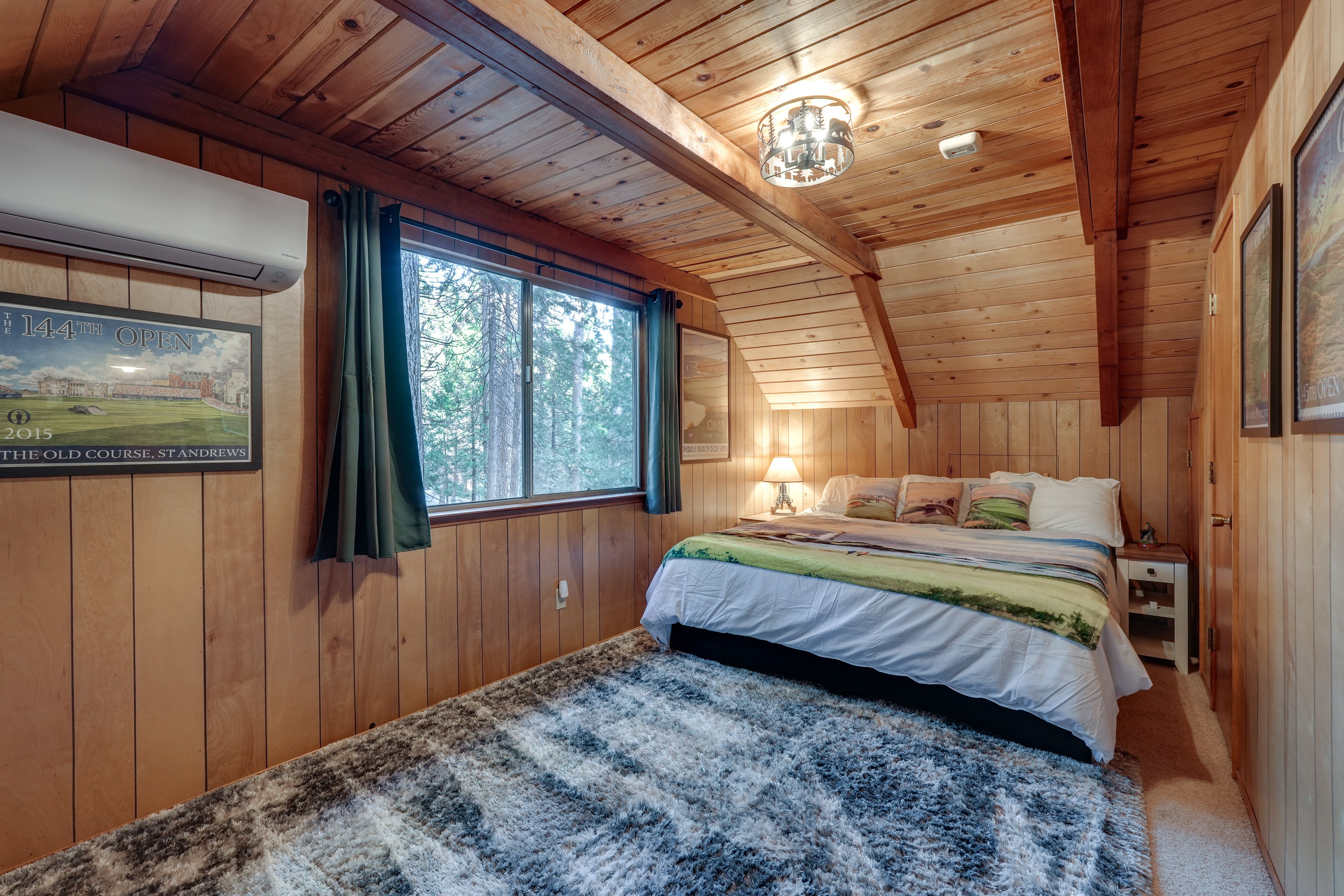 Bedroom 1 | King Bed | 2nd Floor