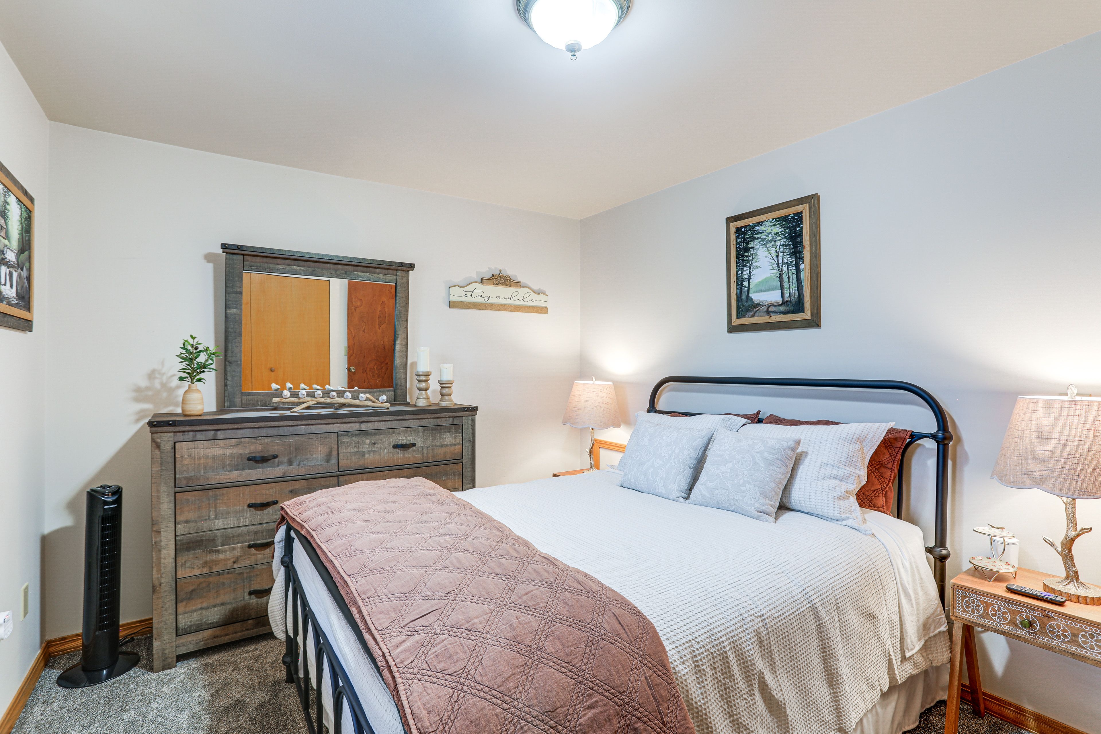 Bedroom 1 | Queen Bed | 2nd Floor