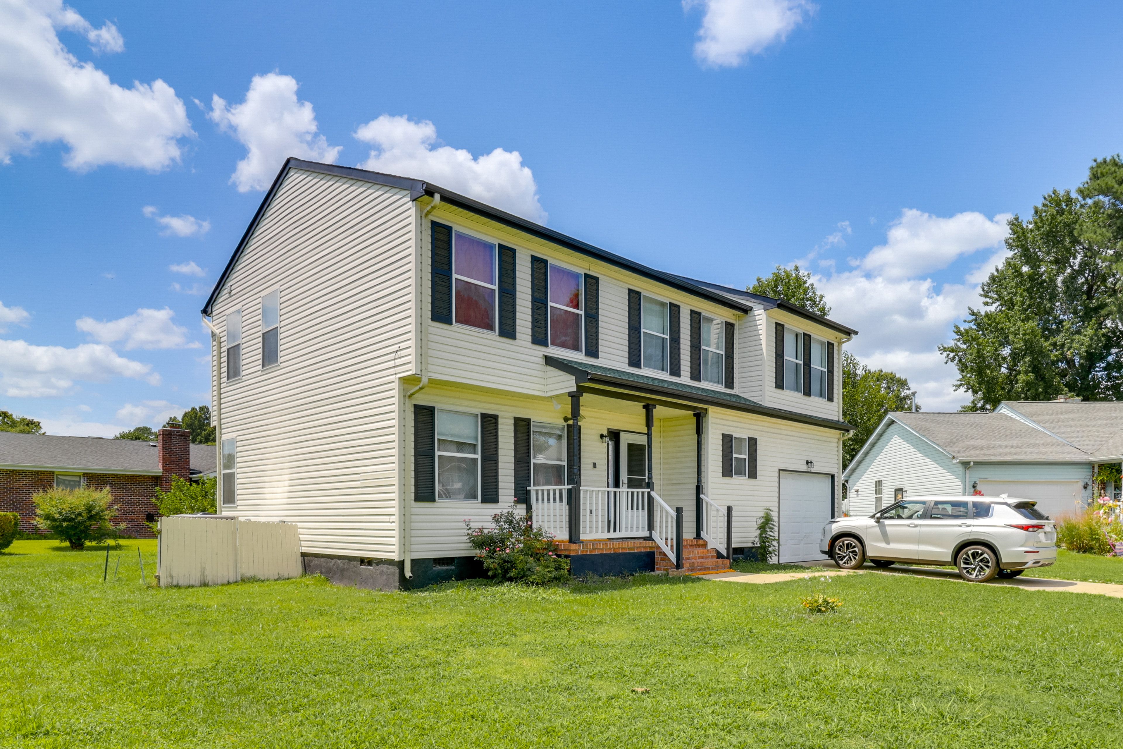 Hampton Vacation Rental | 2BR | 2.5BA | 2,048 Sq Ft | Stairs Required
