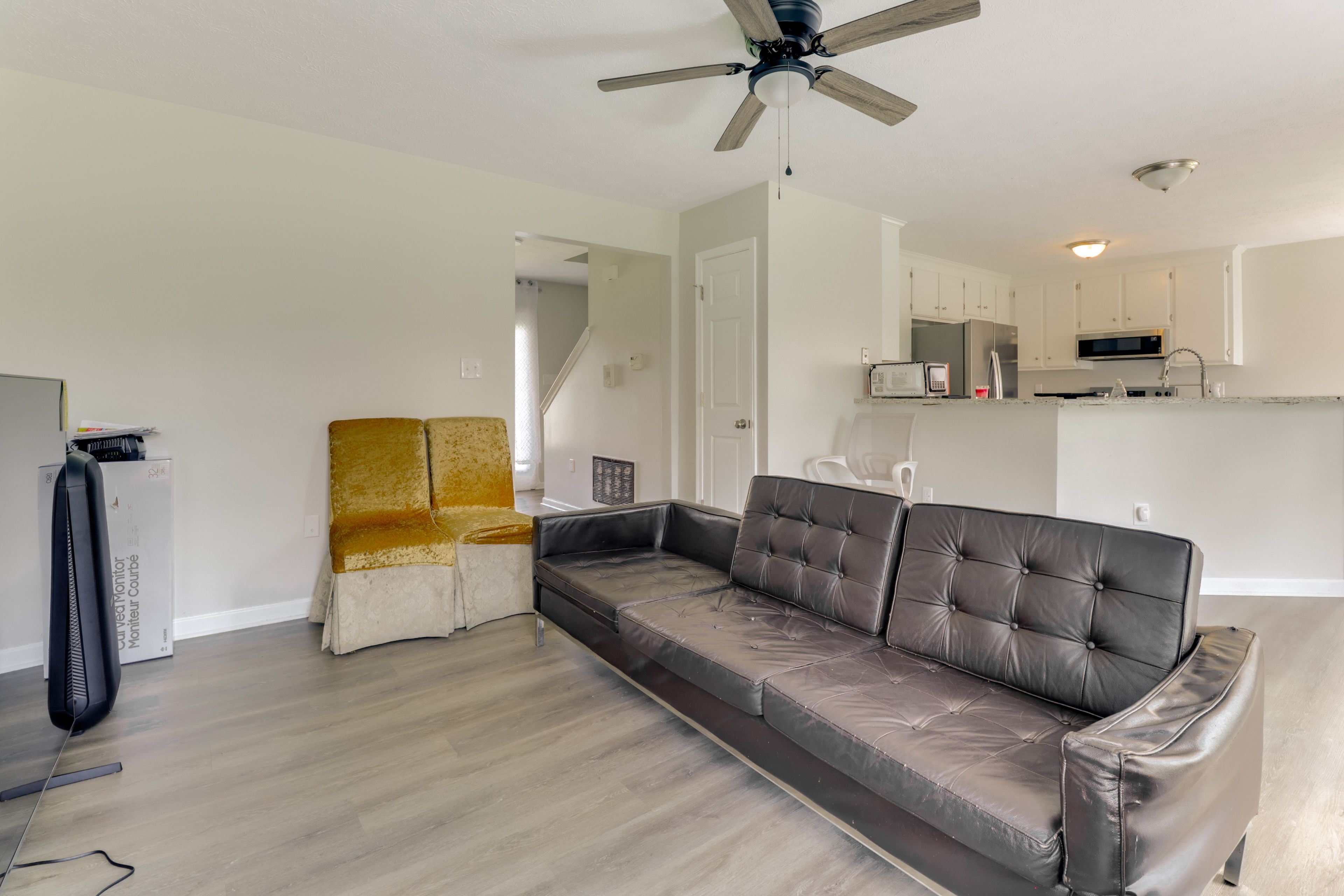 TV Room | Smart TV | Stereo System | 1st Floor