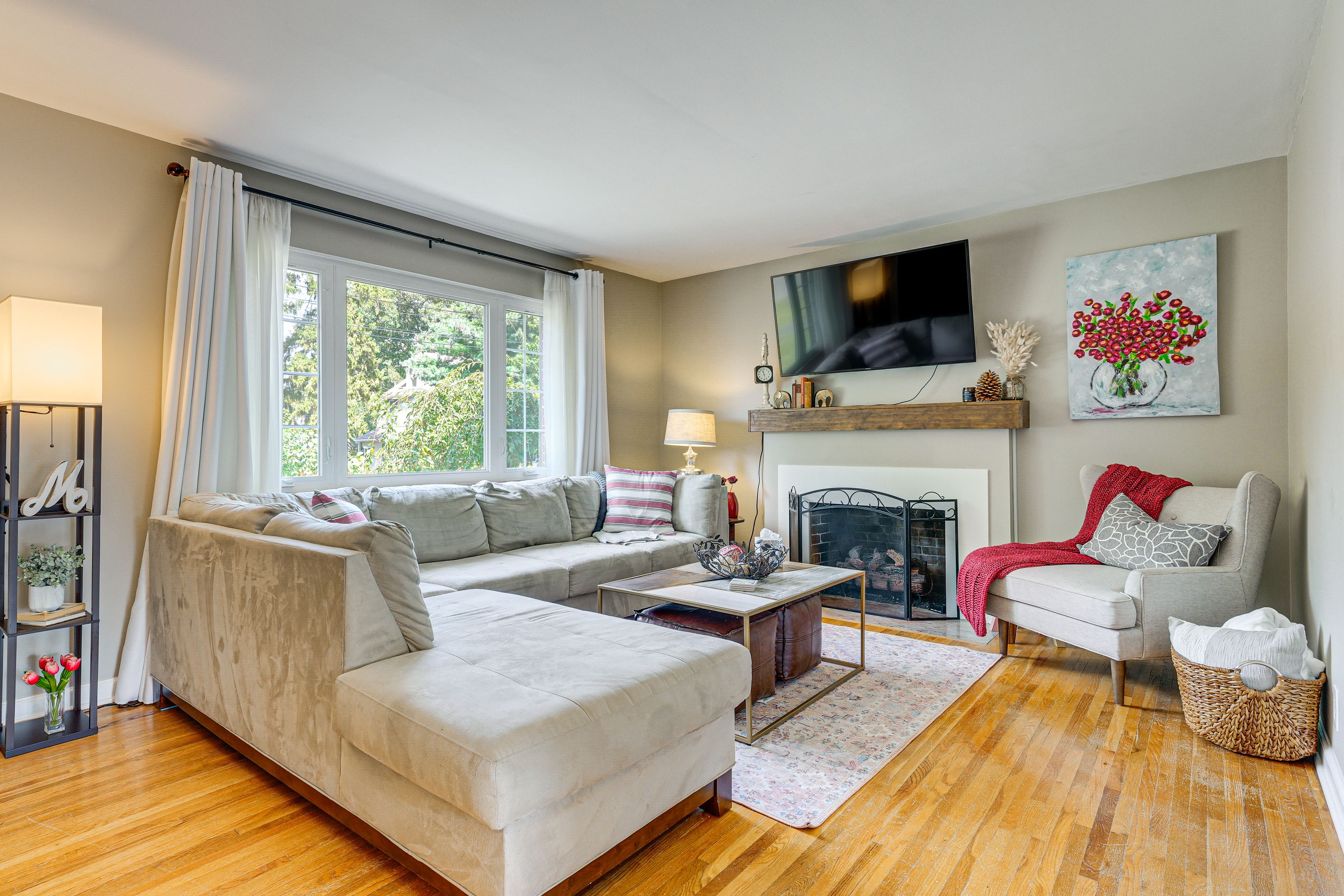 Columbus Vacation Rental | 2BR | 1BA | 1,377 Sq Ft | 4 Steps to Enter
