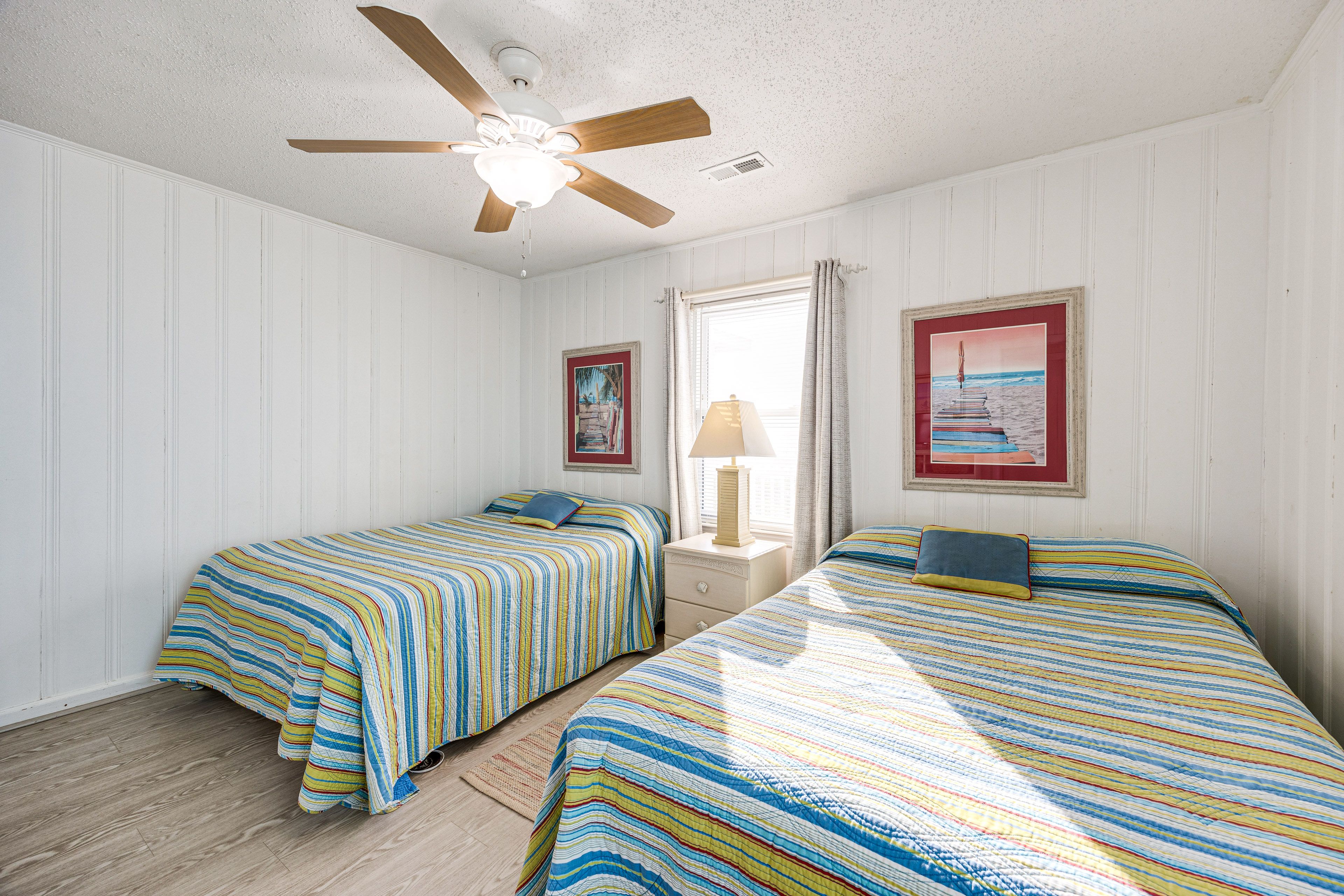 Bedroom 1 | 2 Full Beds | TV w/ Cable