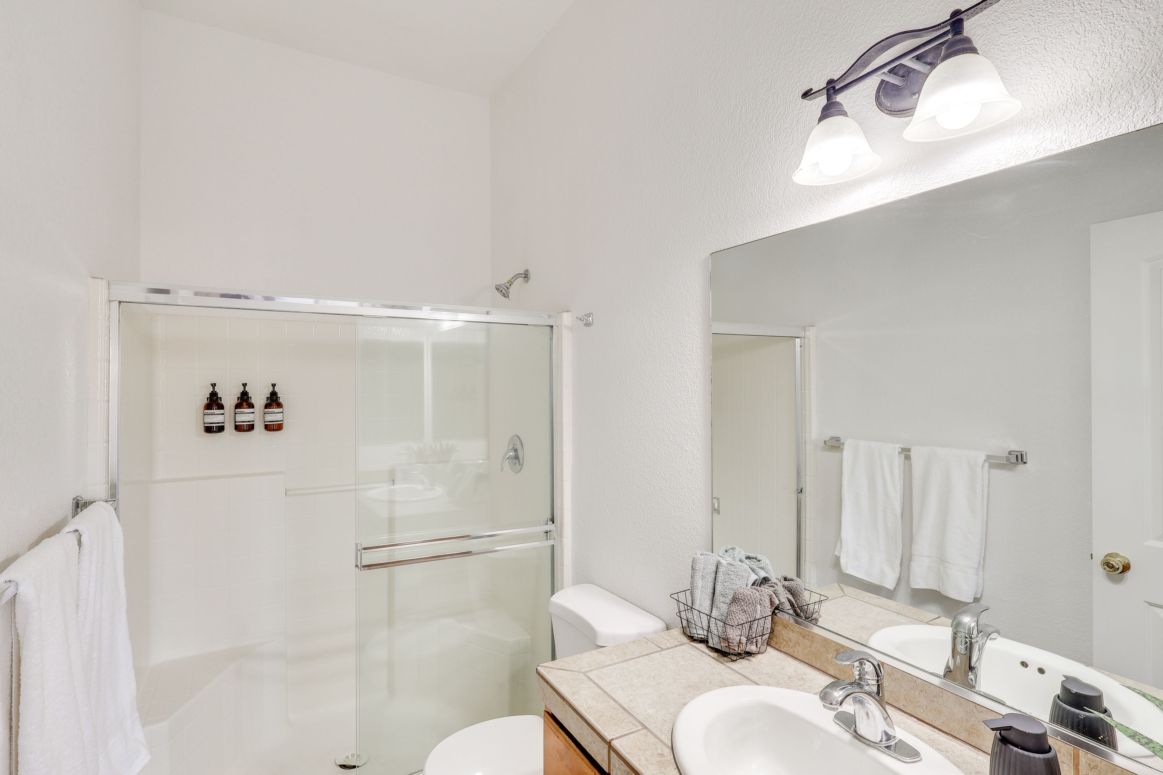 Full Bath | Towels | Hair Dryer