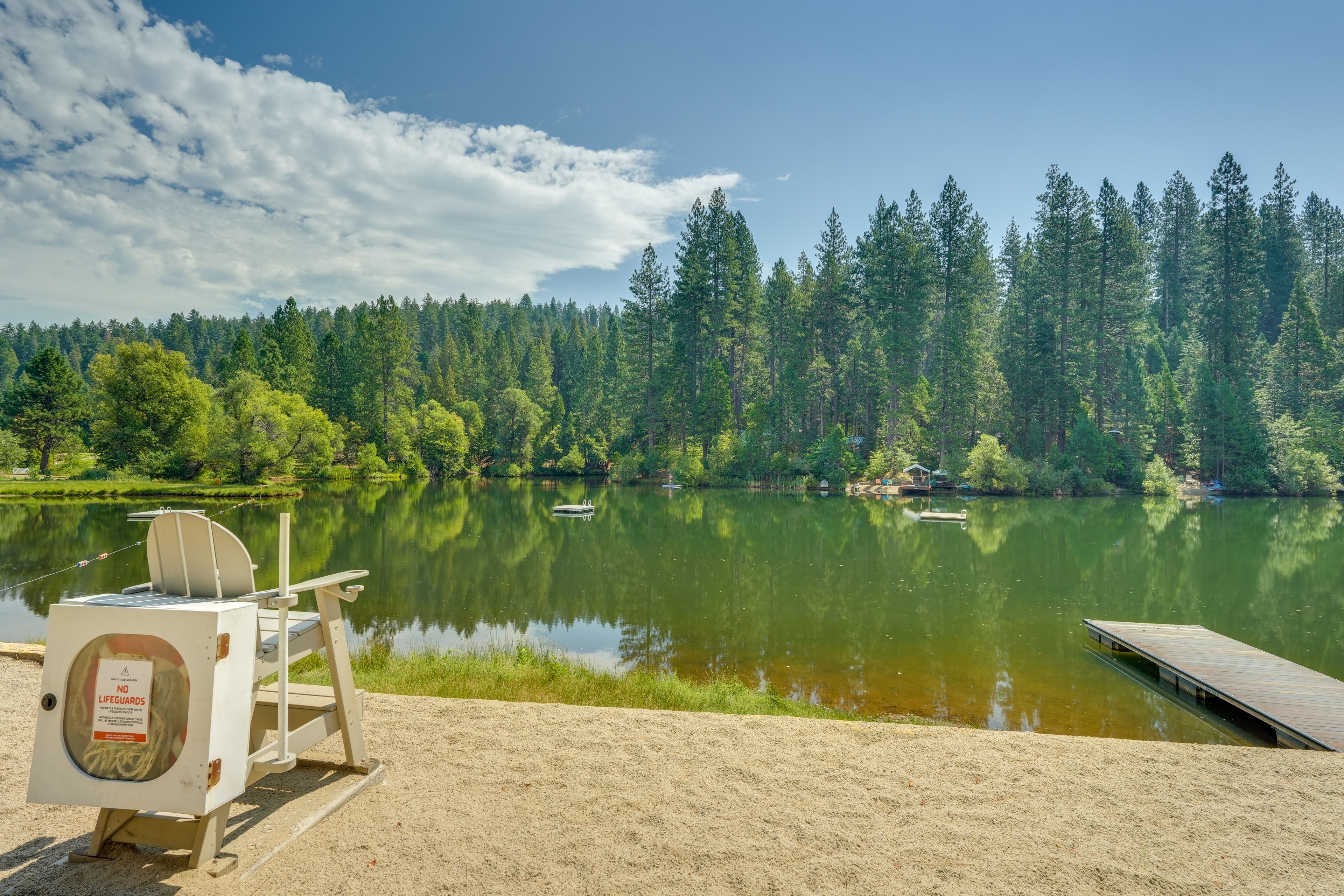Blue Lake Springs | Community Lake Access