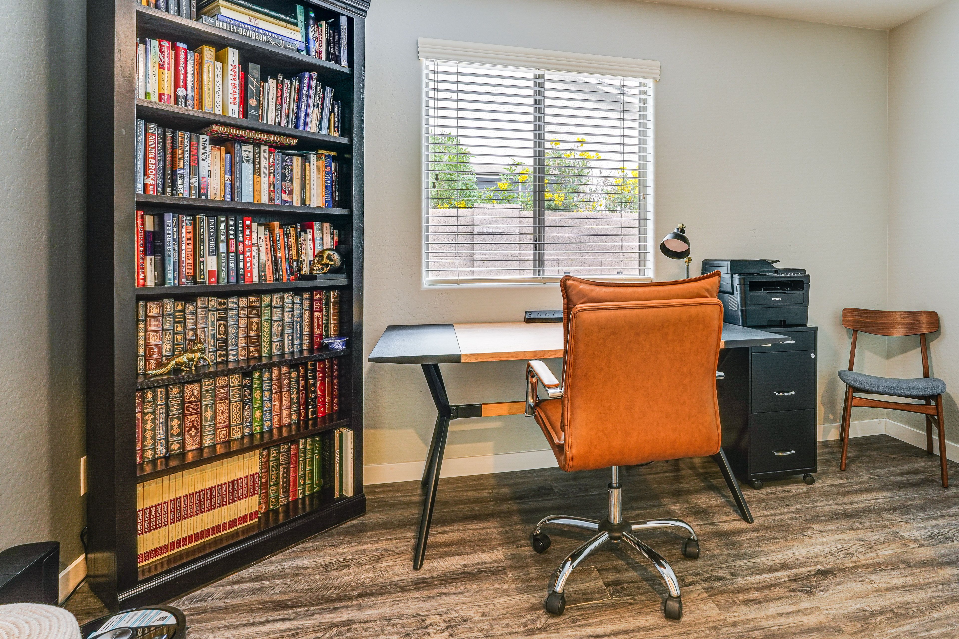 Office | Dedicated Workspace