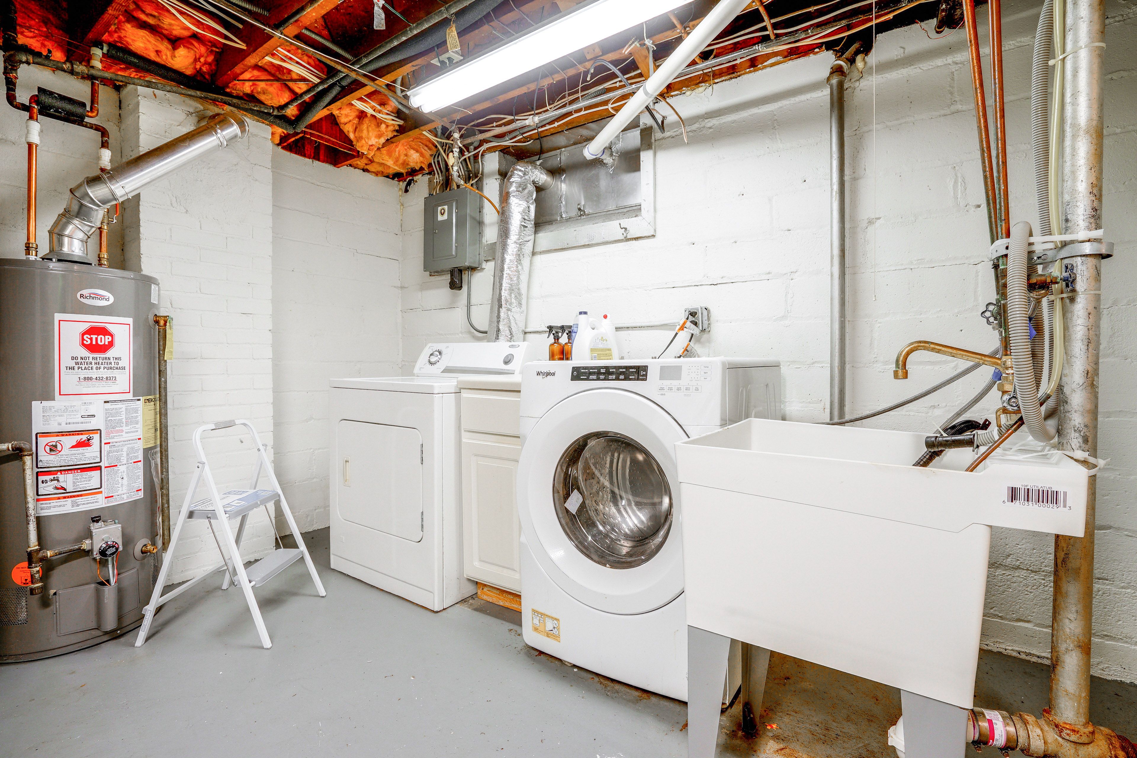 Washer & Dryer (Basement)
