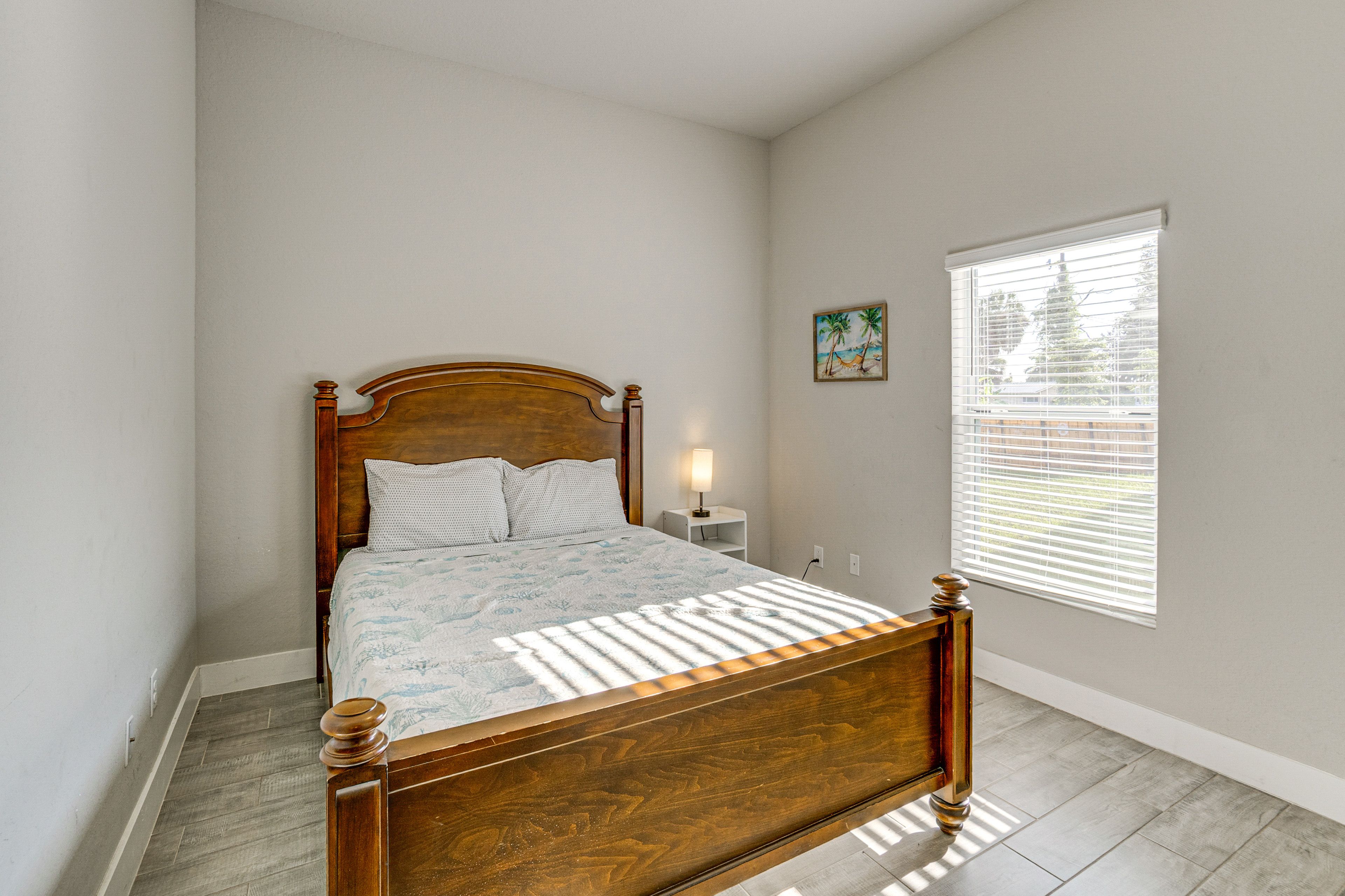 Bedroom 3 | Queen Bed