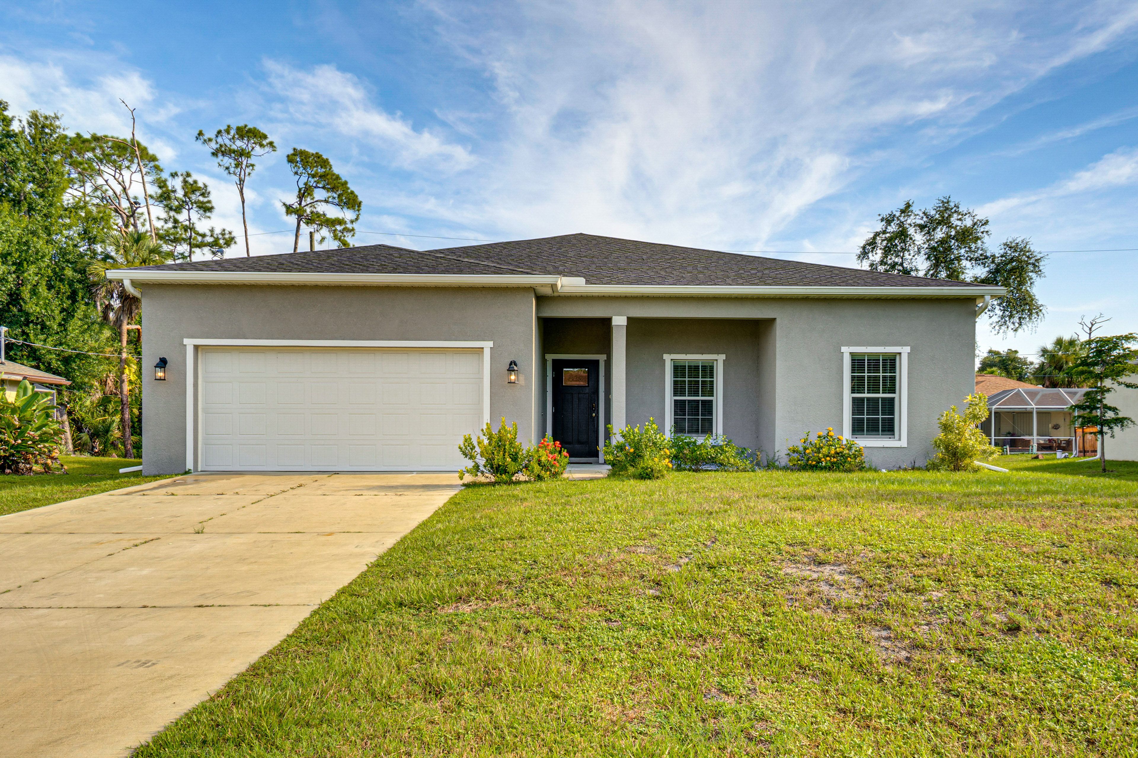 Port Charlotte Vacation Rental | 4BR | 2BA | 2,448 Sq Ft | 1 Step to Enter