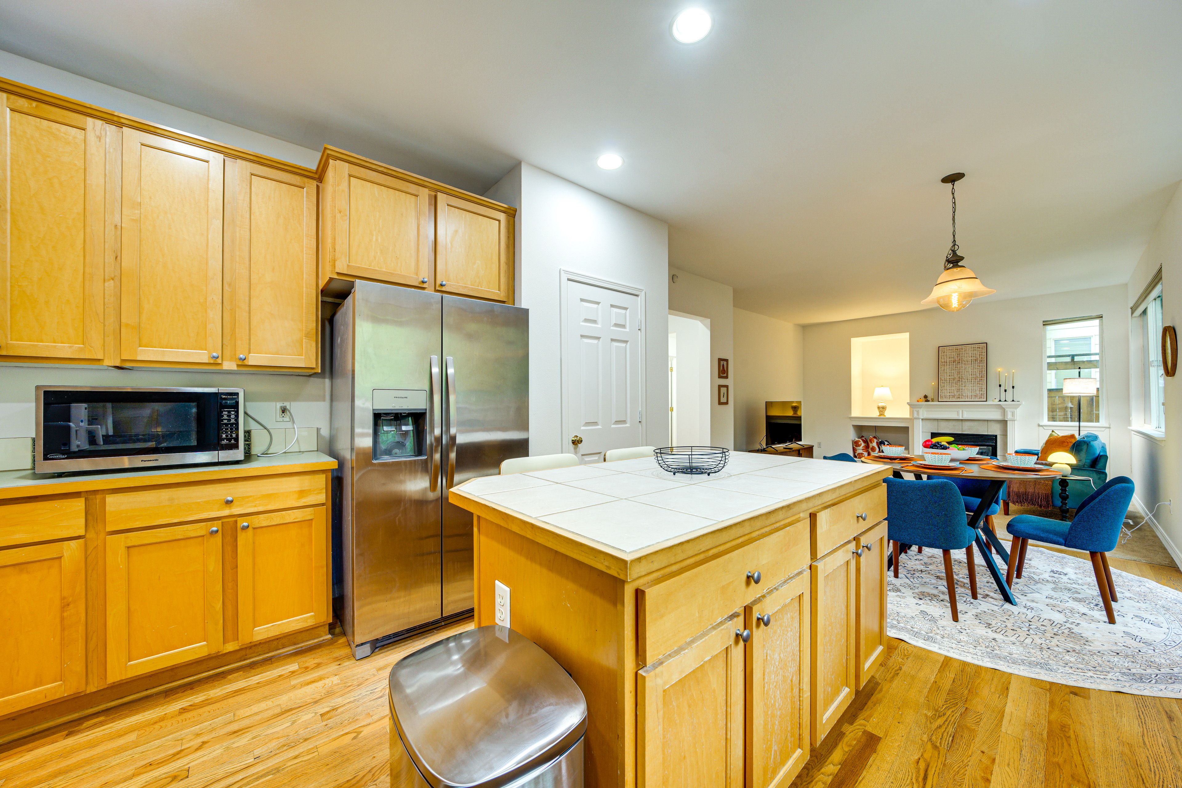 Kitchen | 1st Floor | Cooking Basics | Dishwasher | Drip & Keurig Coffee Makers