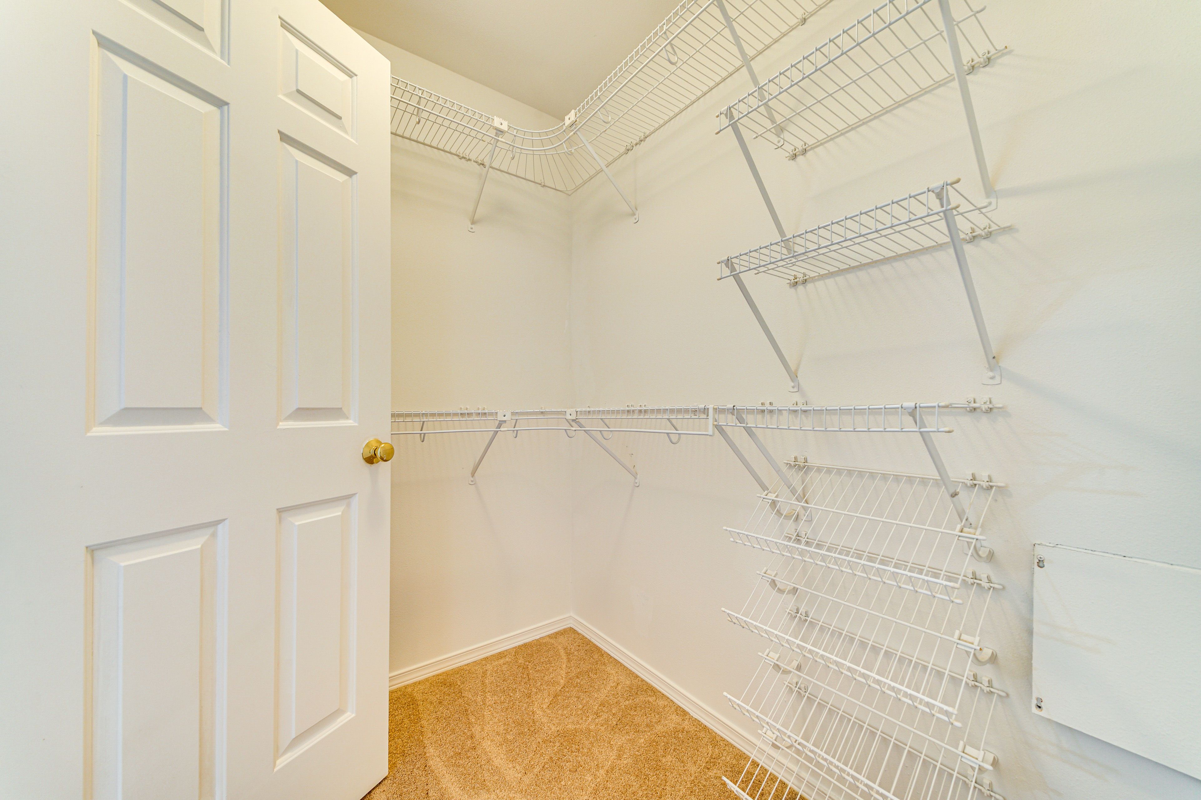 Walk-In Closet | 2nd Floor