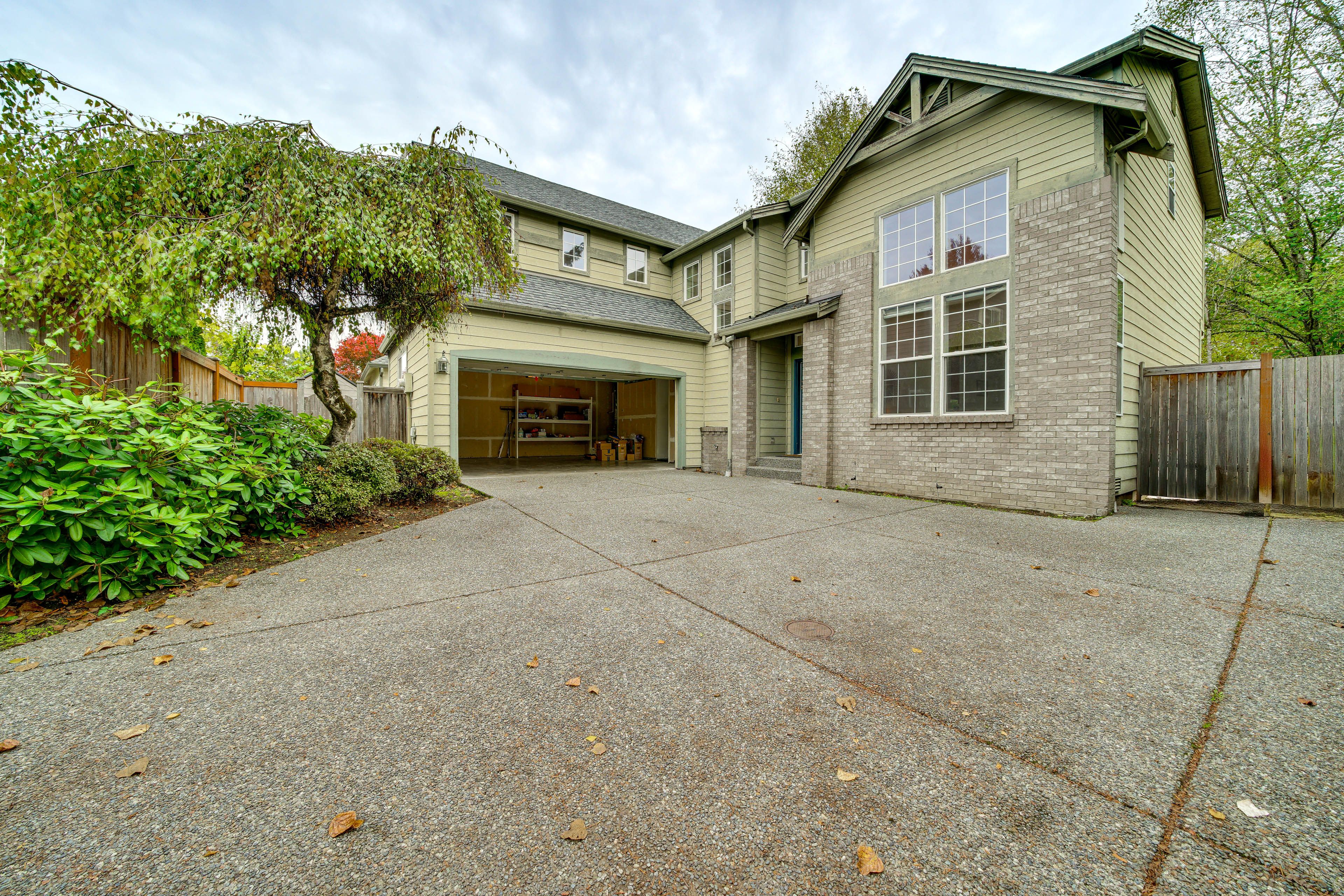 Parking | Driveway (3 Vehicles) | Free Street Parking (First-Come, First-Served)