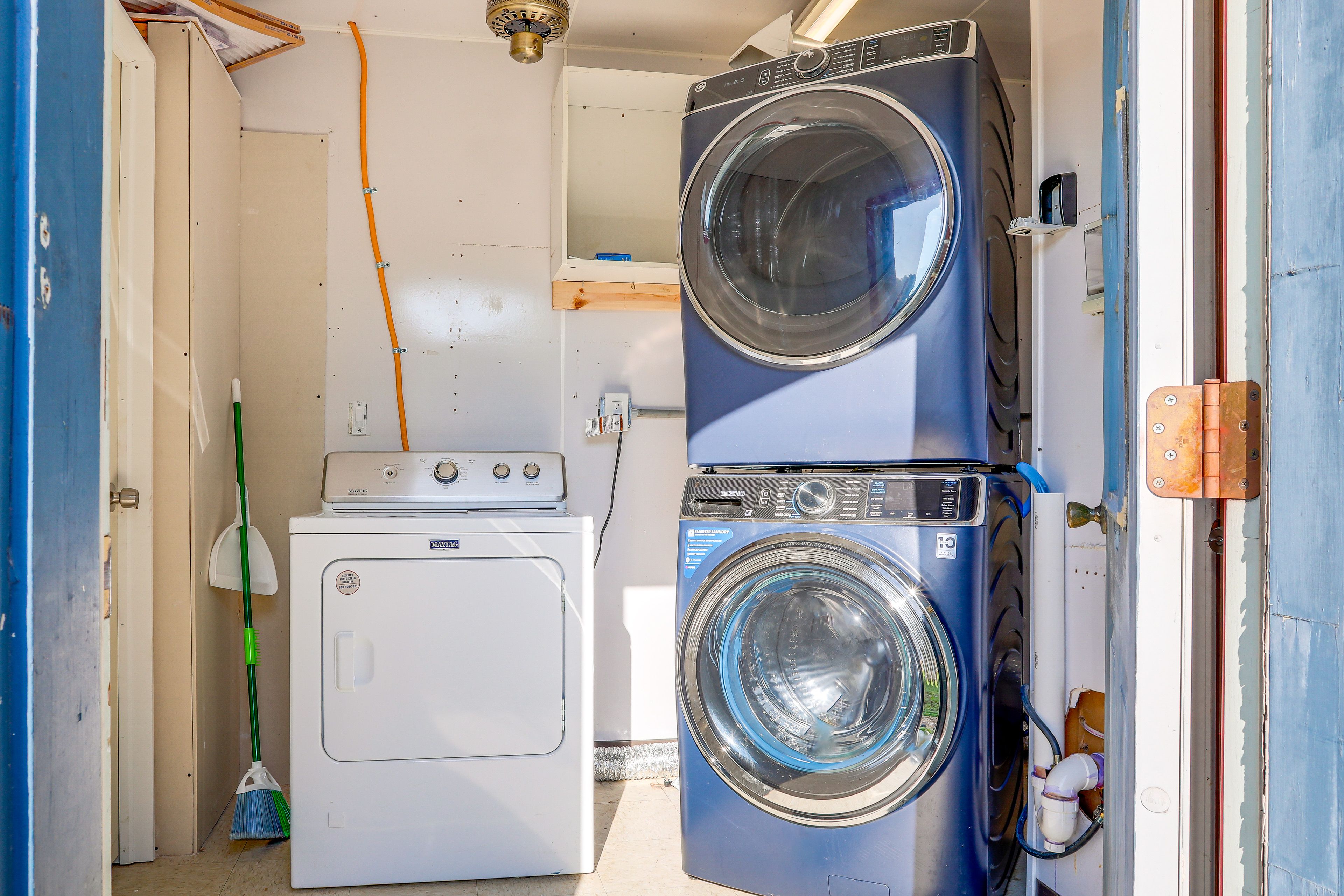 Shared Laundry Area