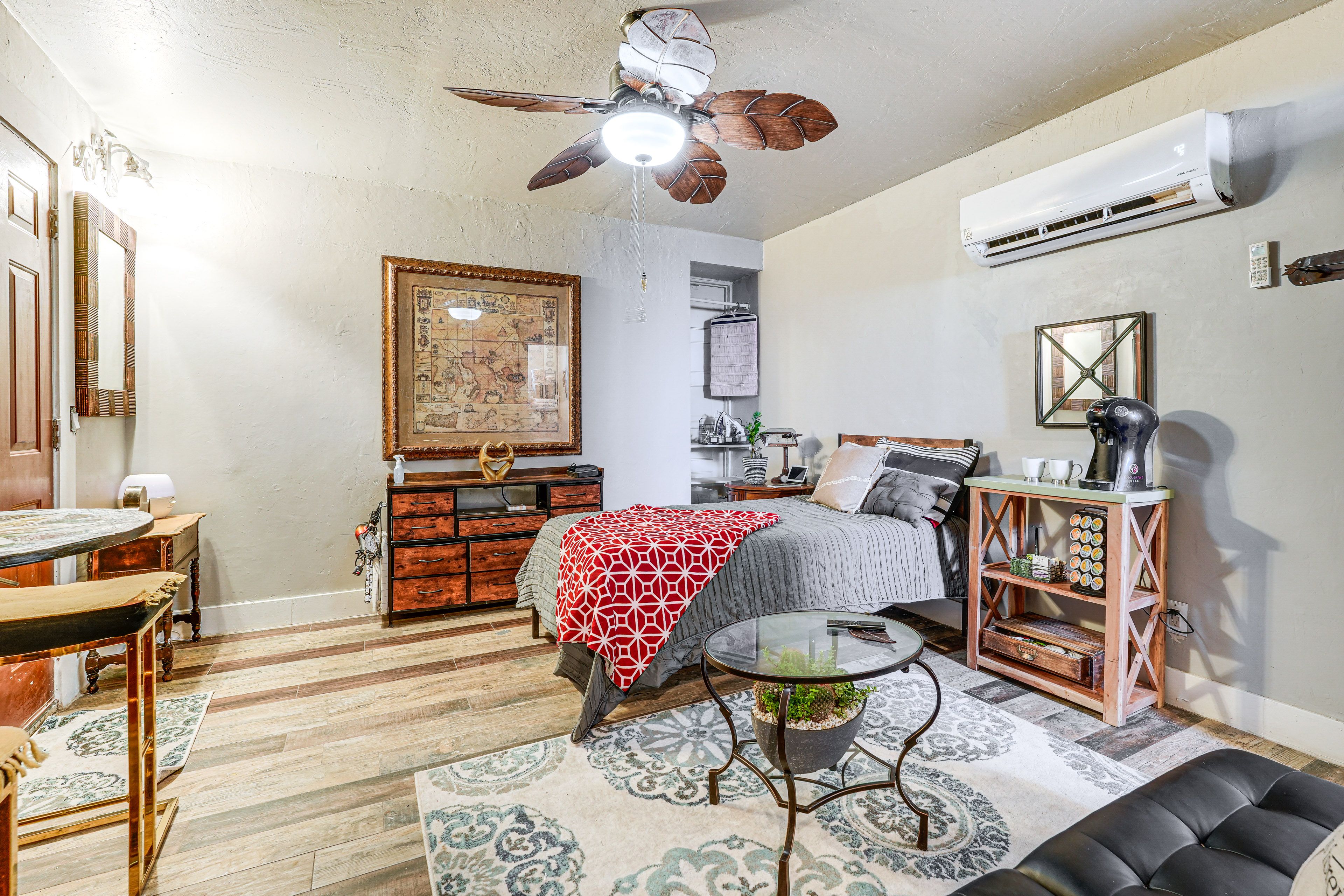 Phoenix Vacation Rental | Studio | 1BA | 1 Step Required | 175 Sq Ft