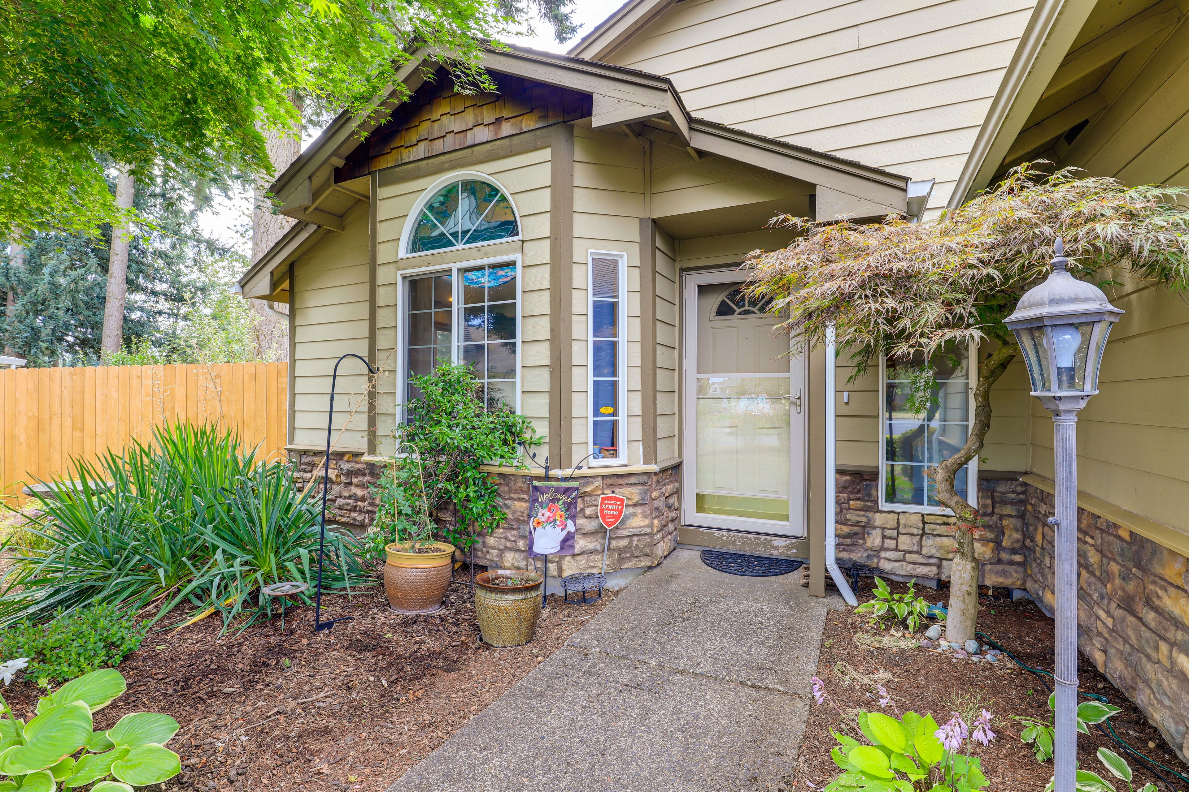 House Exterior | Keyless Entry