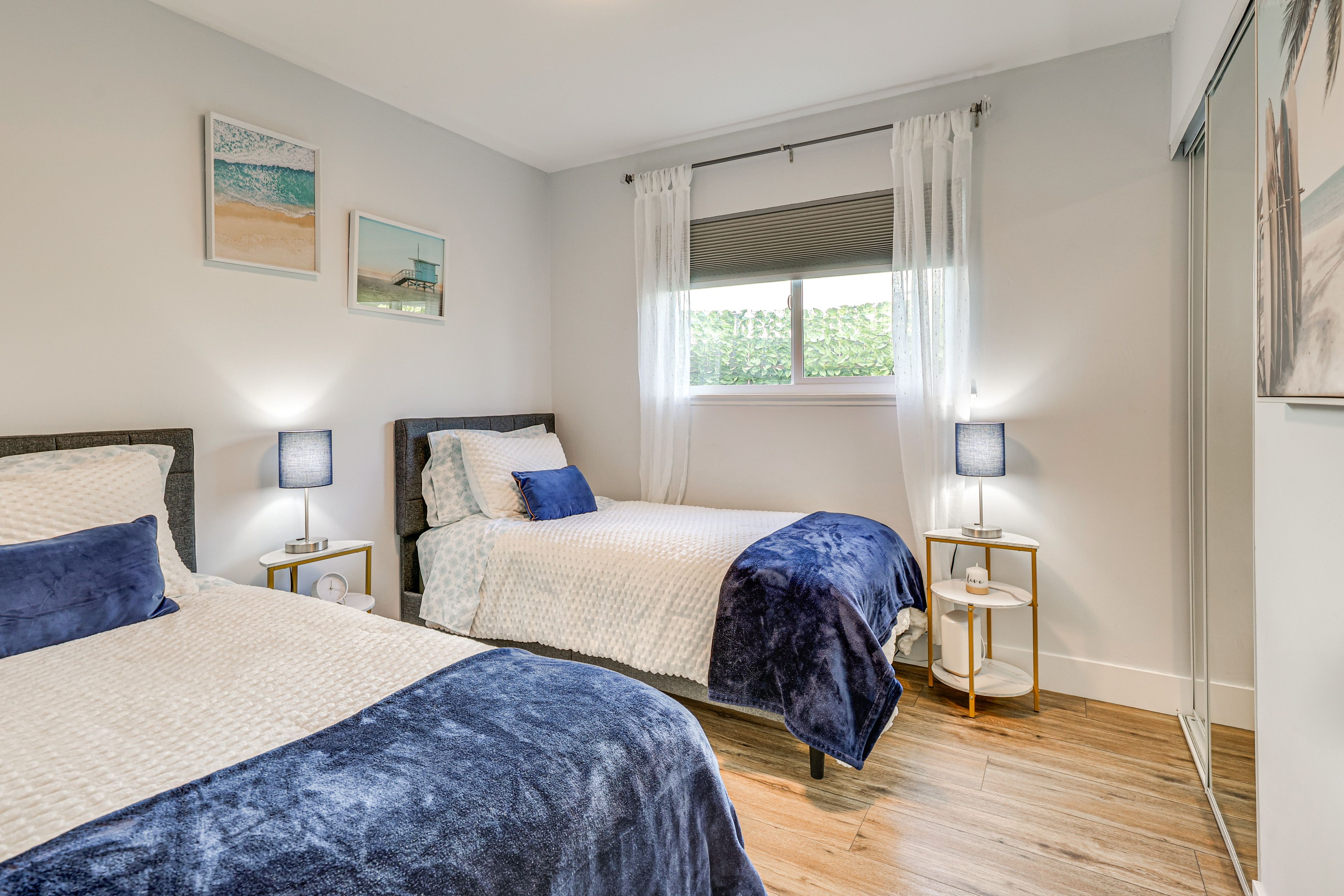 Bedroom 4 | 2 Twin Beds