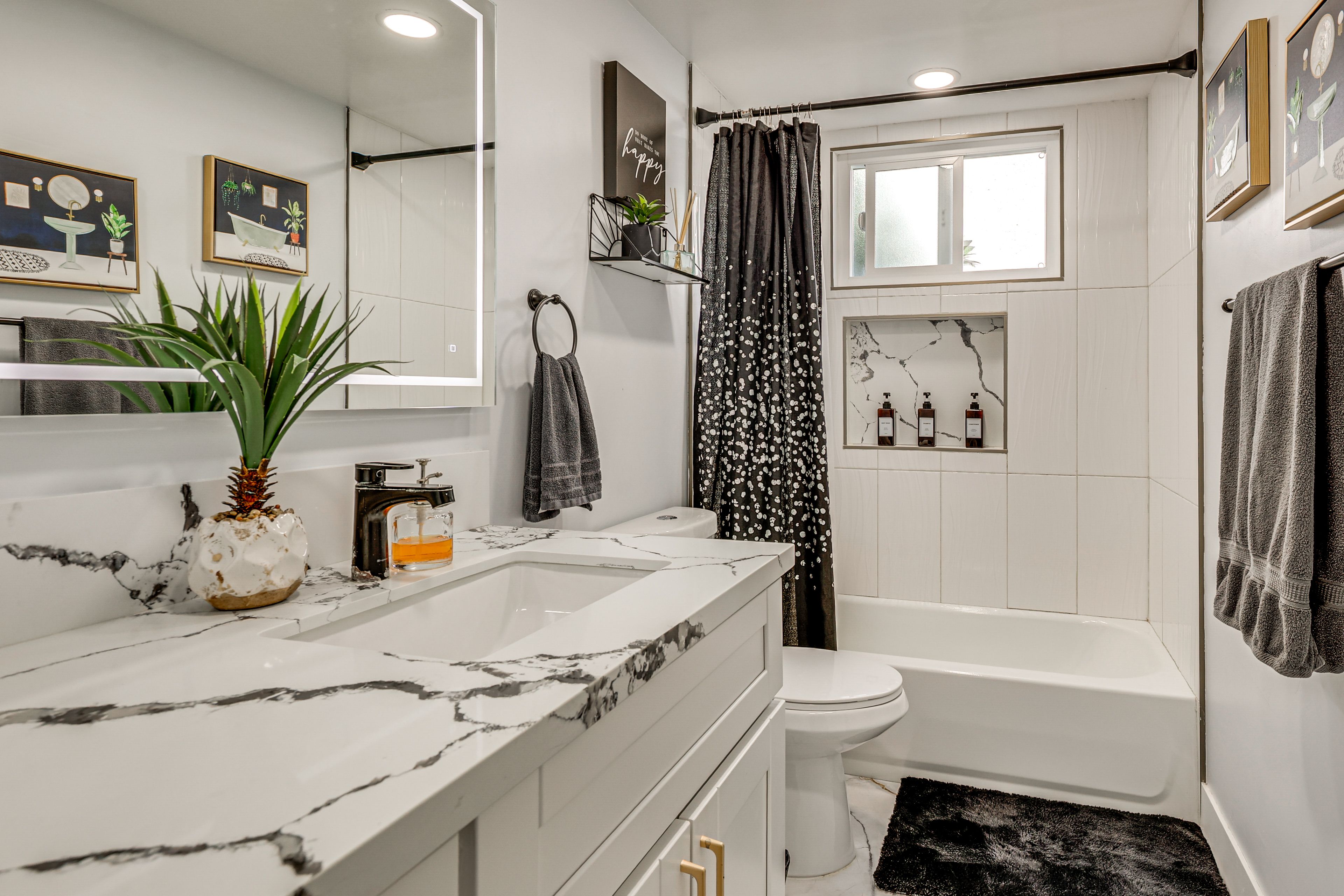 Bathroom | Complimentary Toiletries