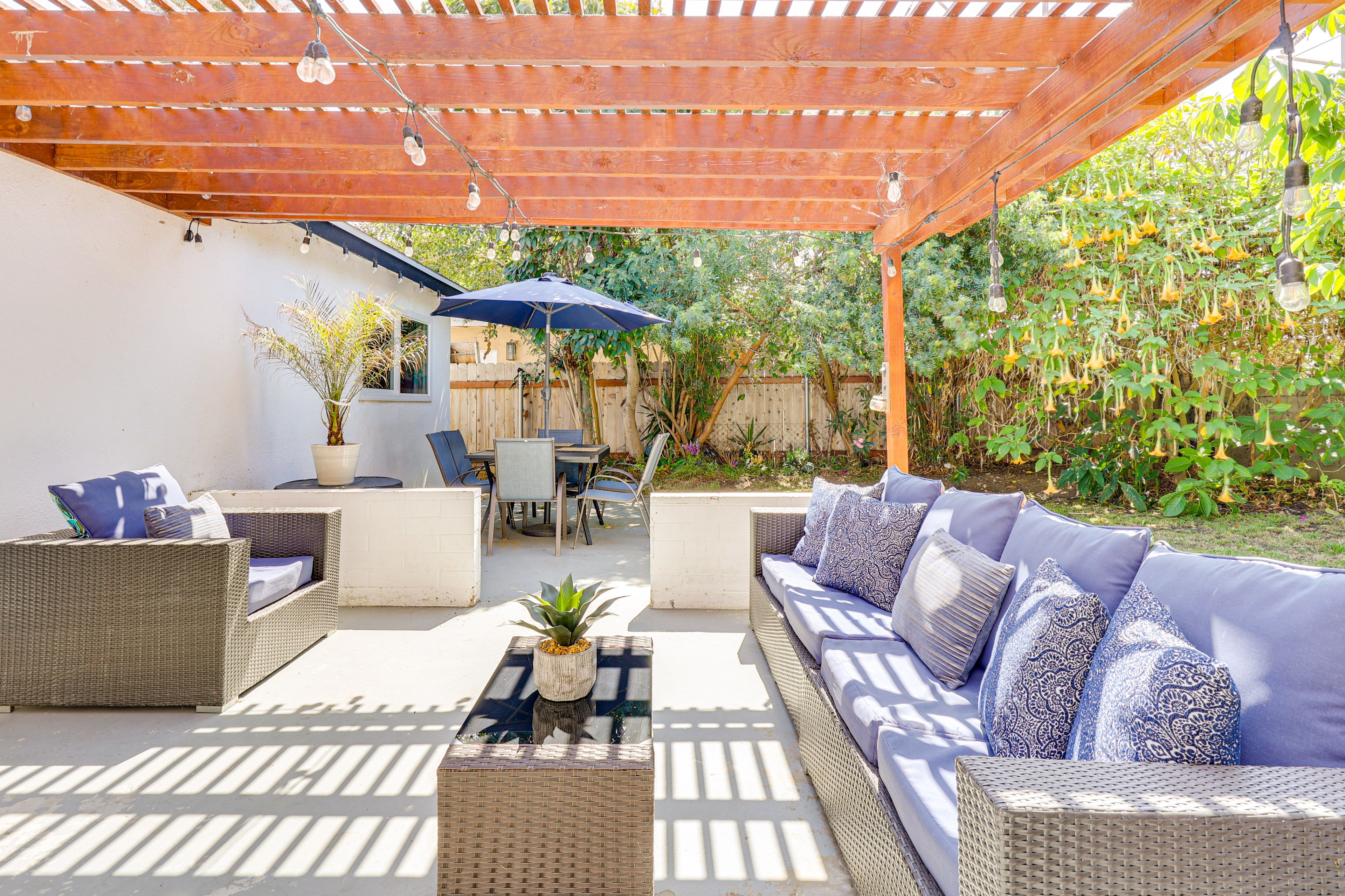 Private Patio | Outdoor Seating & Dining